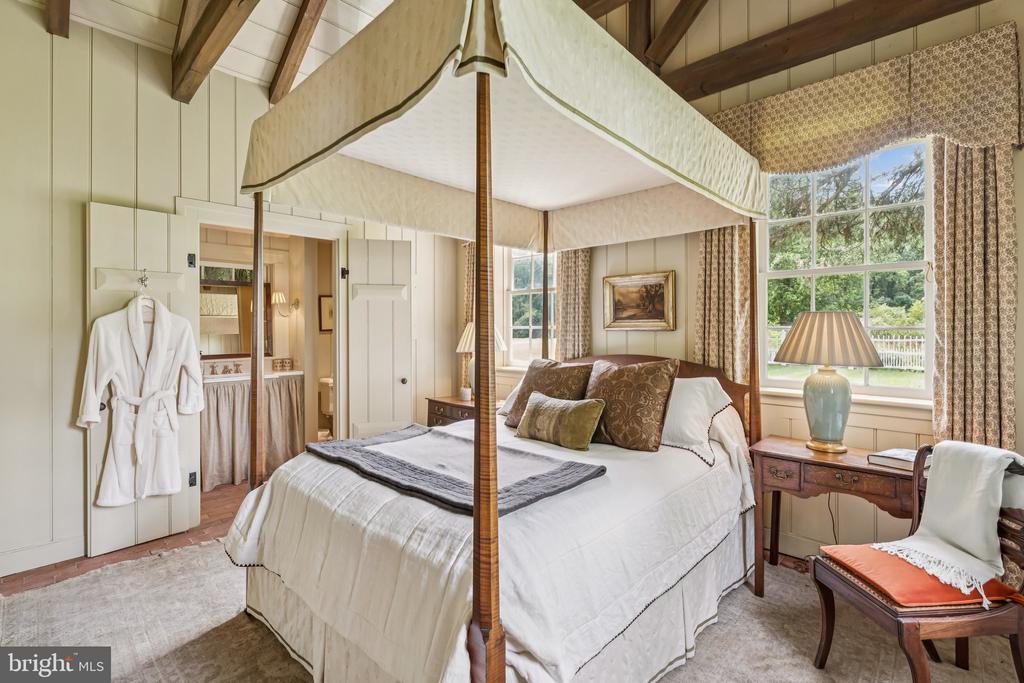 Rappahannock Academy, Virginia, 22538, United States, 4 Bedrooms Bedrooms, ,5 BathroomsBathrooms,Residential,For Sale,1917132