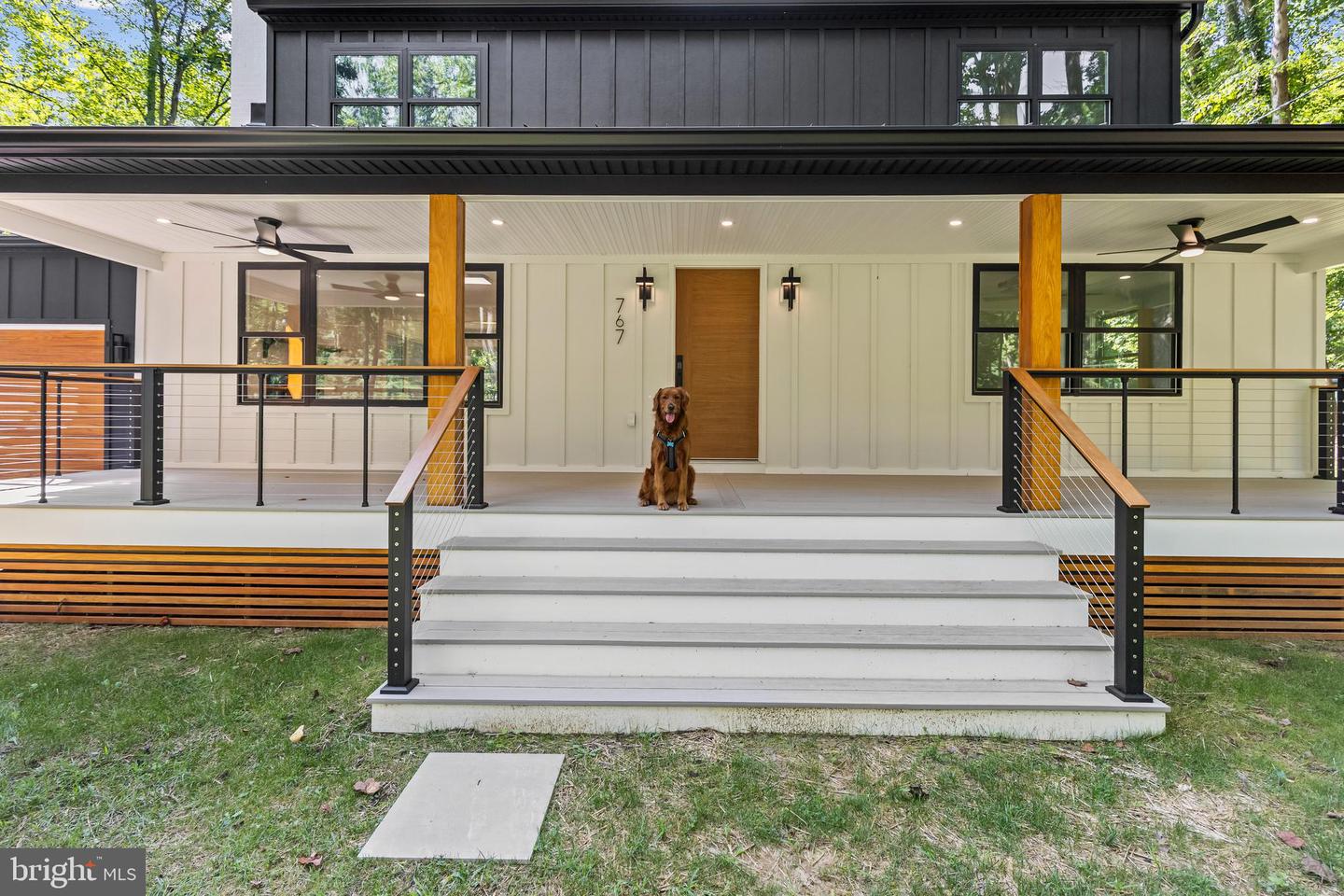Annapolis, Maryland, 21401, United States, 5 Bedrooms Bedrooms, ,4 BathroomsBathrooms,Residential,For Sale,1942108