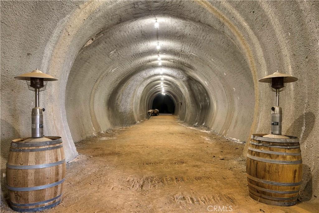 Kelseyville, California, 95451, United States, 5 Bedrooms Bedrooms, ,6 BathroomsBathrooms,Residential,For Sale,1998726