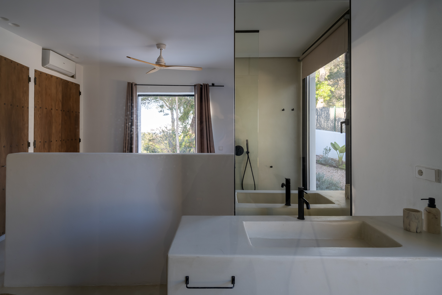  Renovated villa with sea views near Cala Conta, Ibiza - 物件實景