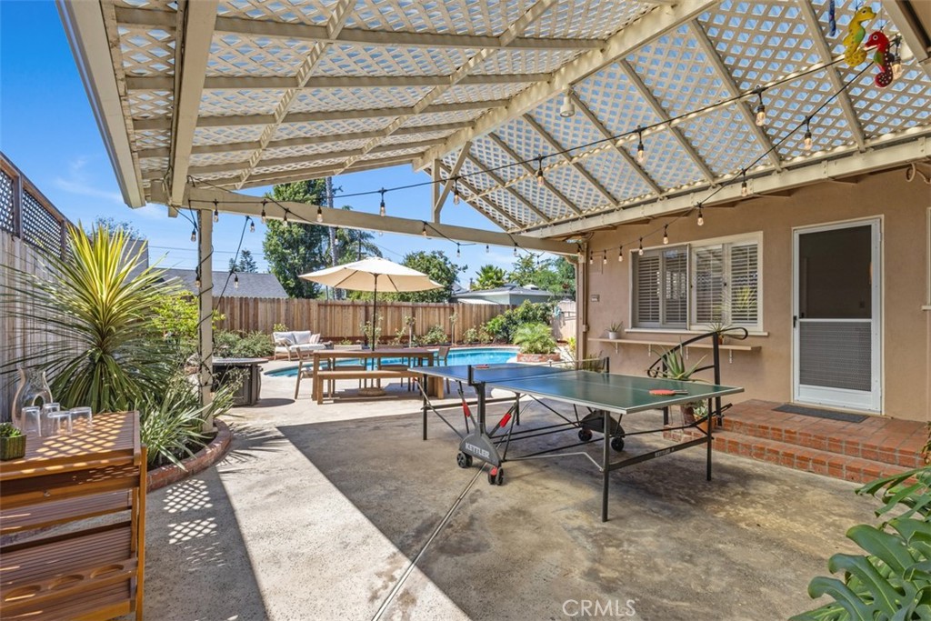 Costa Mesa, California, 92627, United States, 4 Bedrooms Bedrooms, ,3 BathroomsBathrooms,Residential,For Sale,1926286
