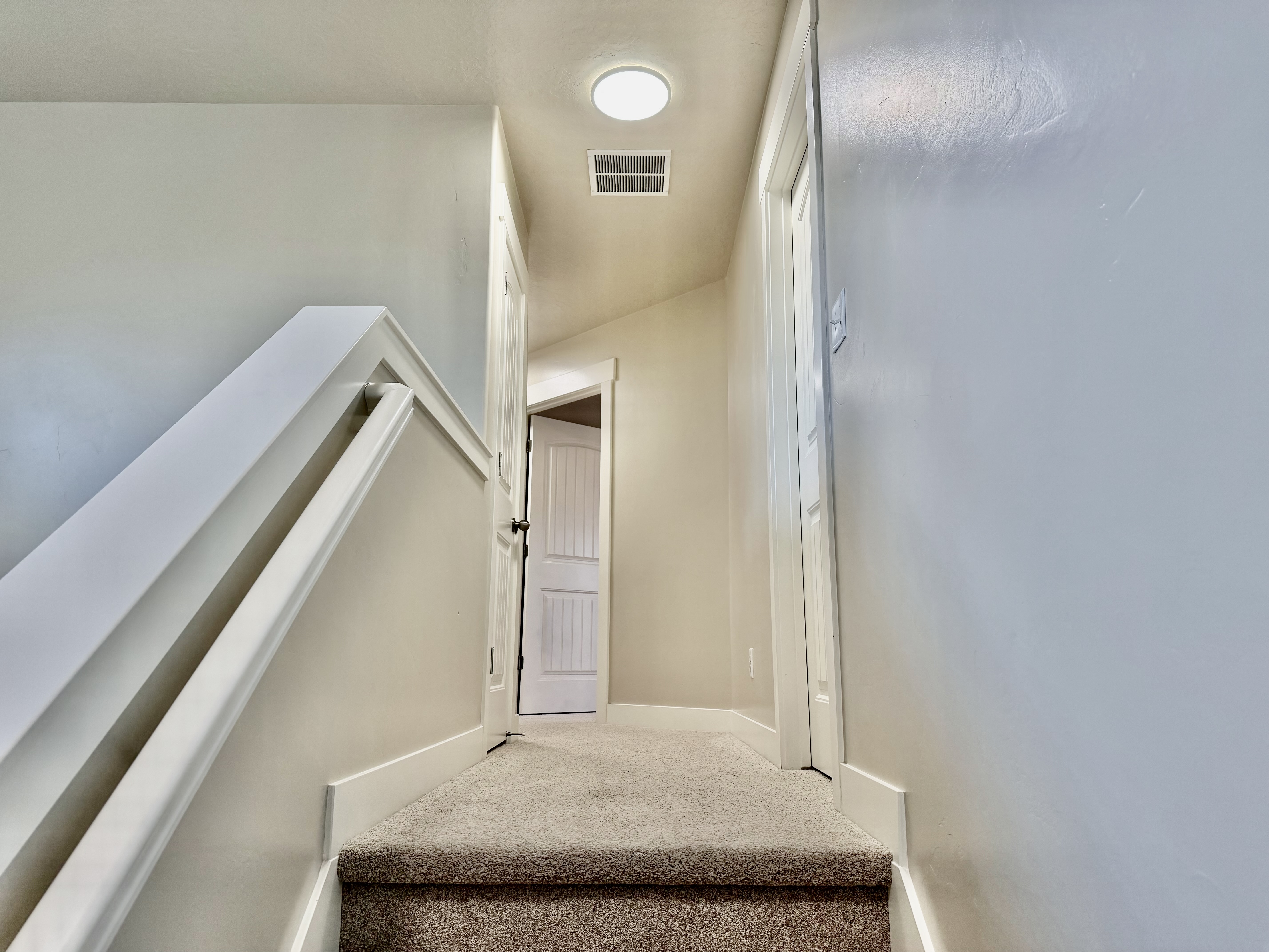Payson, Utah, 84651, United States, 4 Bedrooms Bedrooms, ,3 BathroomsBathrooms,Residential,For Sale,2049240