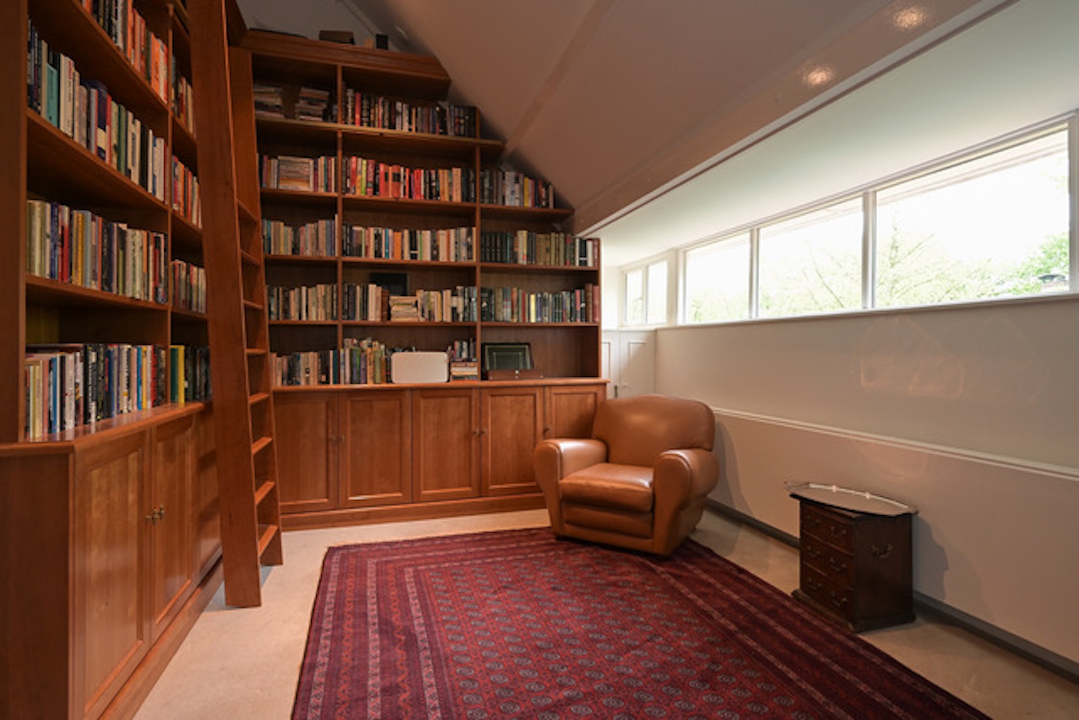  Spacious, turn-key family villa with swimming pool and guest accommodation - 物件實景