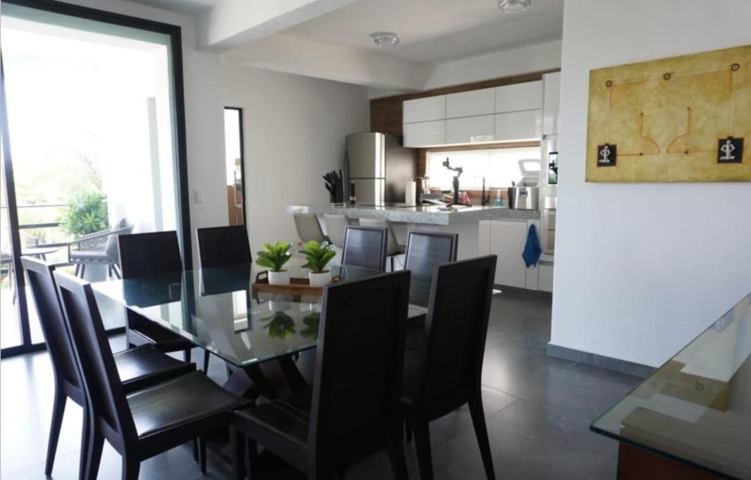 Victoria Playa Diamante, Acapulco de Juárez, Guerrero, 39897, Mexico, 3 Bedrooms Bedrooms, ,2 BathroomsBathrooms,Residential,For Sale,Victoria Playa Diamante,1482584
