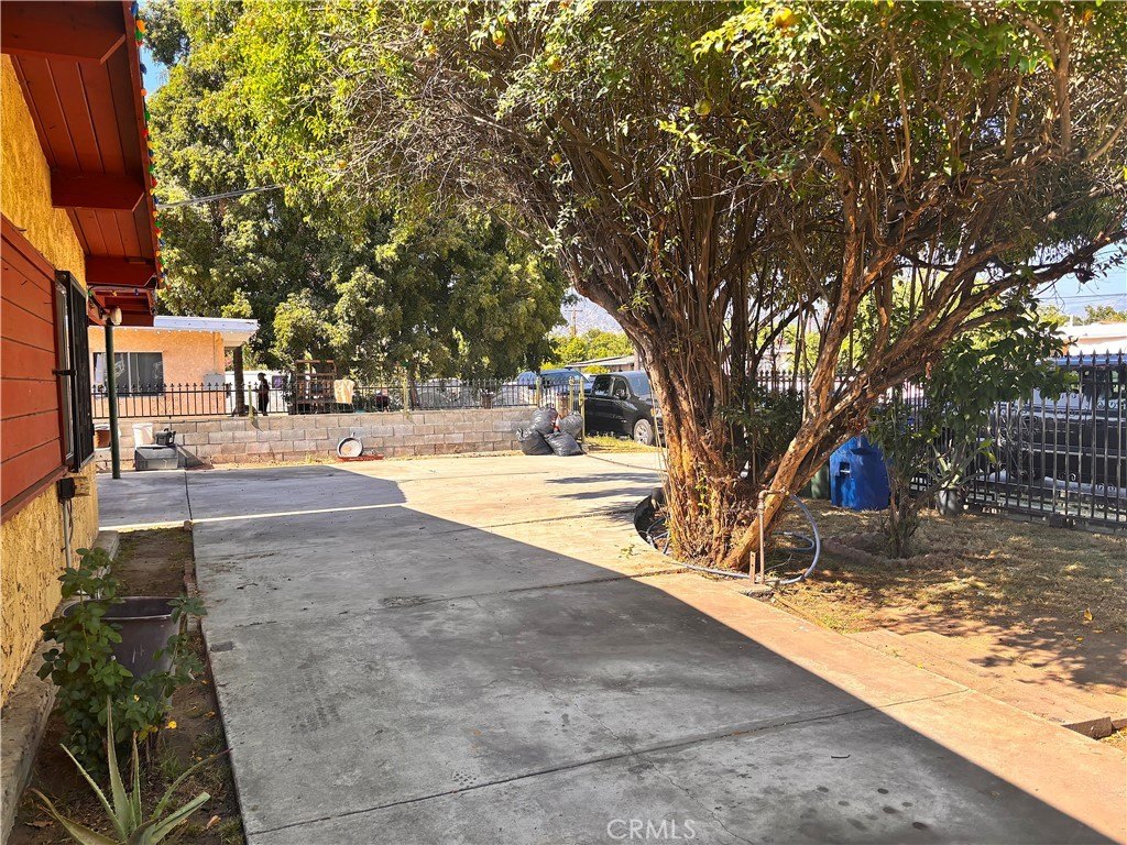 Azusa, California, 91702, United States, 5 Bedrooms Bedrooms, ,3 BathroomsBathrooms,Residential,For Sale,2043952
