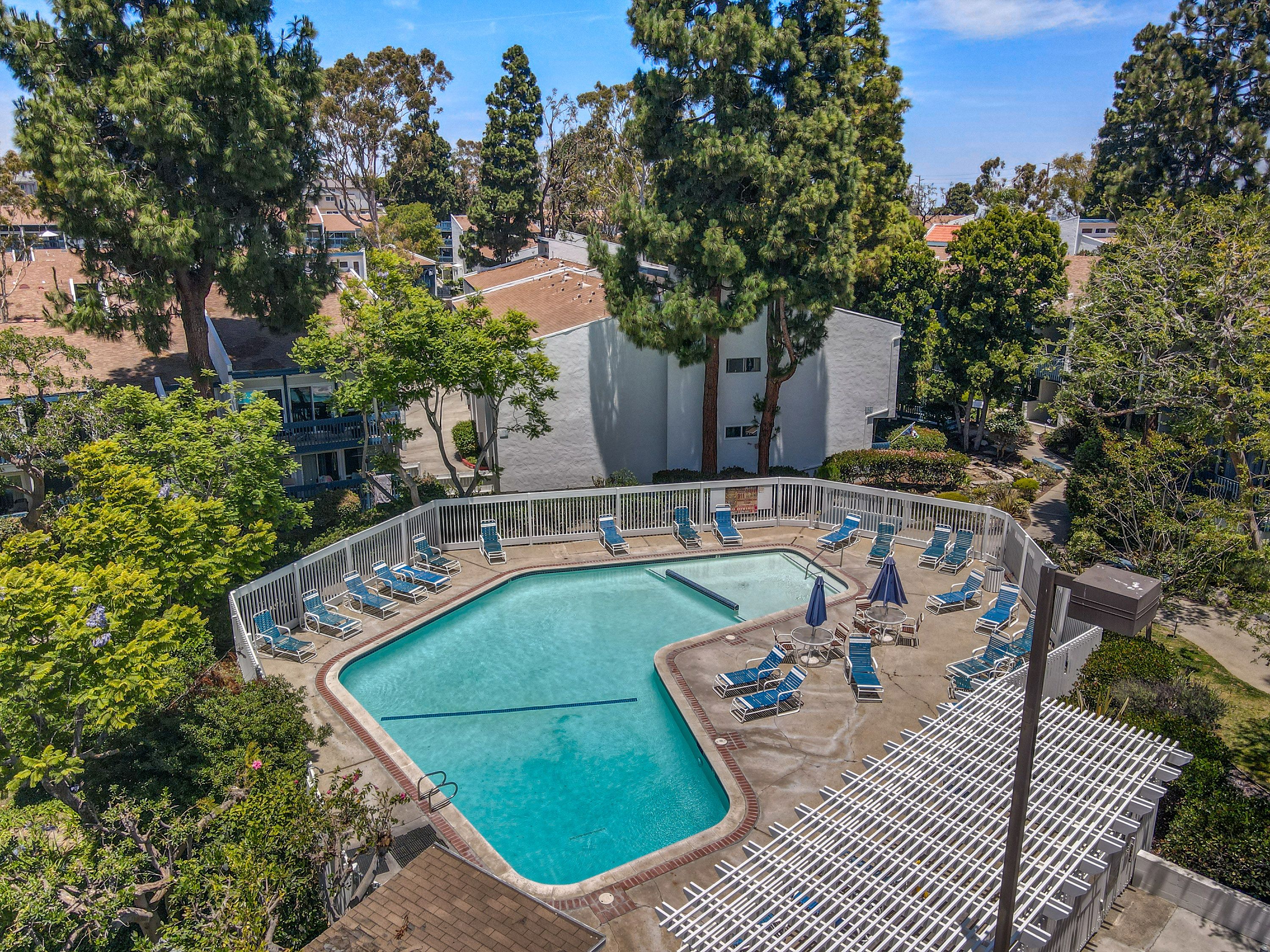 906 Camino Real, Redondo Beach, CA 90277 - 物件實景