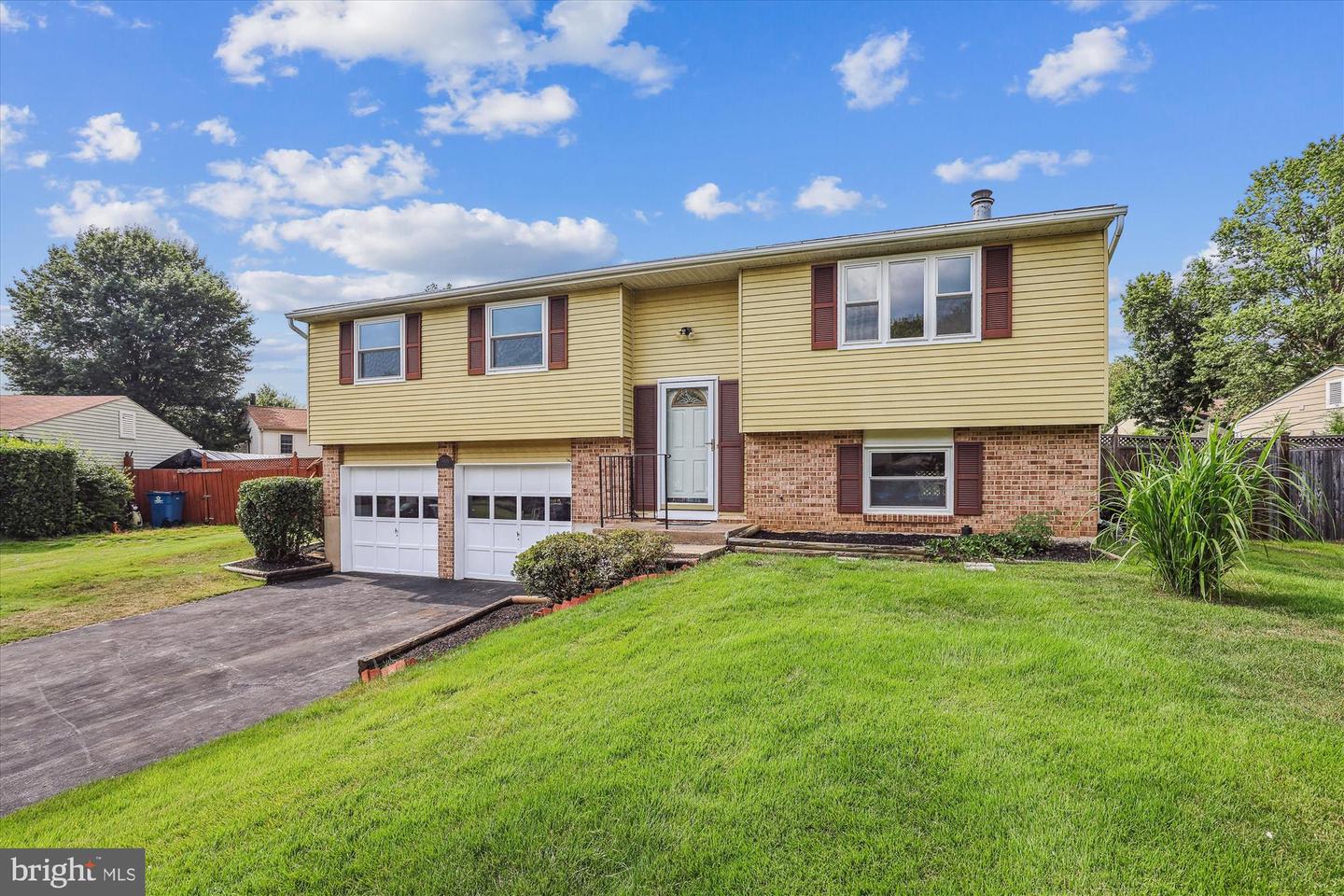 Alexandria, Virginia, 22306, United States, 3 Bedrooms Bedrooms, ,3 BathroomsBathrooms,Residential,For Sale,1902462