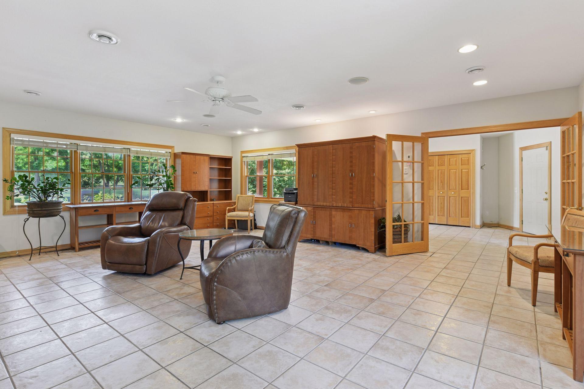 Minnetrista, Minnesota, 55364, United States, 3 Bedrooms Bedrooms, ,2 BathroomsBathrooms,Residential,For Sale,1902548