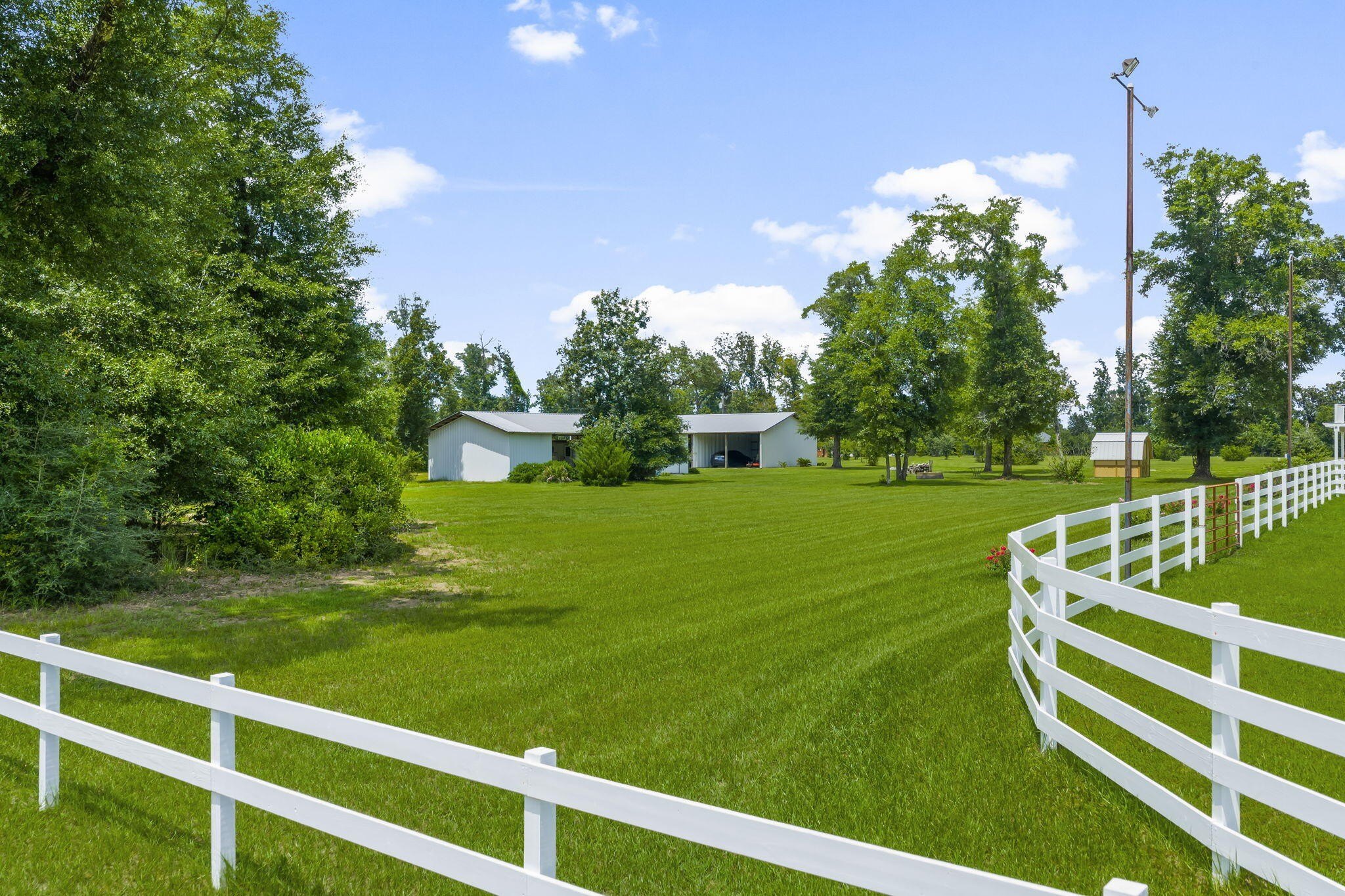 Youngstown, Florida, 32466, United States, 6 Bedrooms Bedrooms, ,6 BathroomsBathrooms,Residential,For Sale,1981831