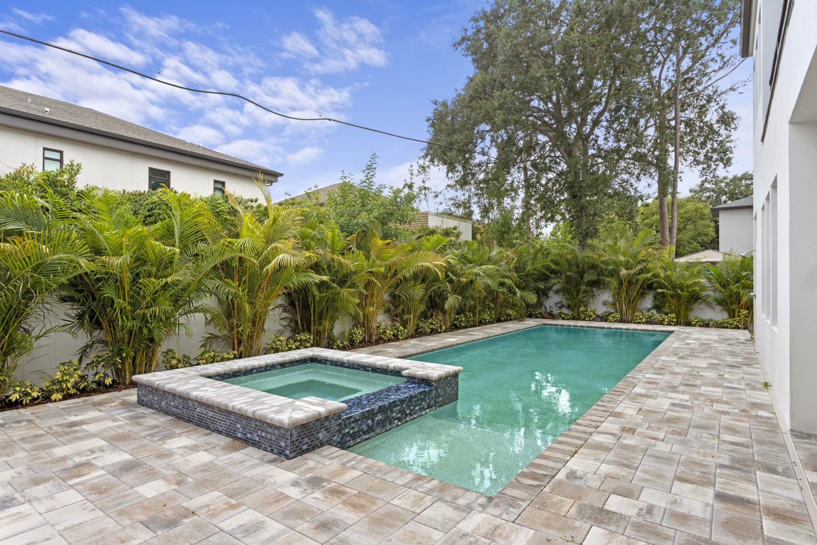 Tampa, Florida, 33611, United States, 6 Bedrooms Bedrooms, ,6 BathroomsBathrooms,Residential,For Sale,1981634