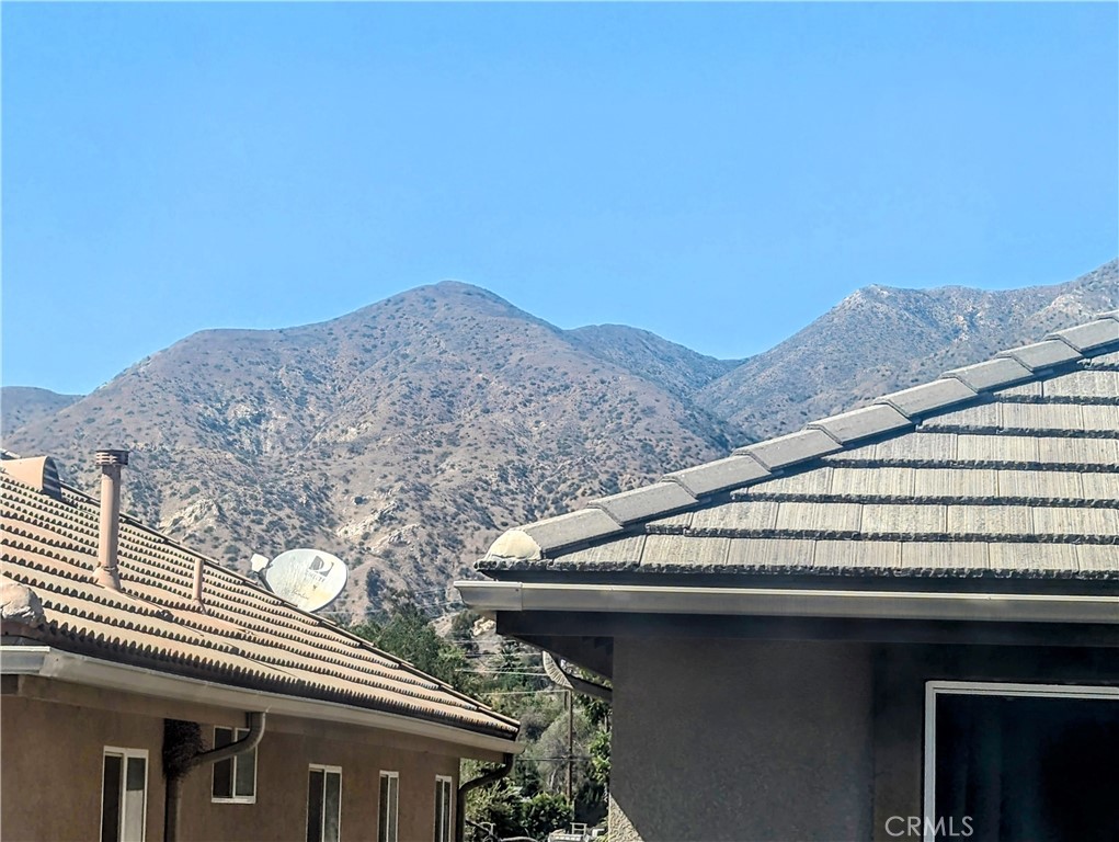 Sylmar, California, 91342, United States, 3 Bedrooms Bedrooms, ,3 BathroomsBathrooms,Residential,For Sale,1978804