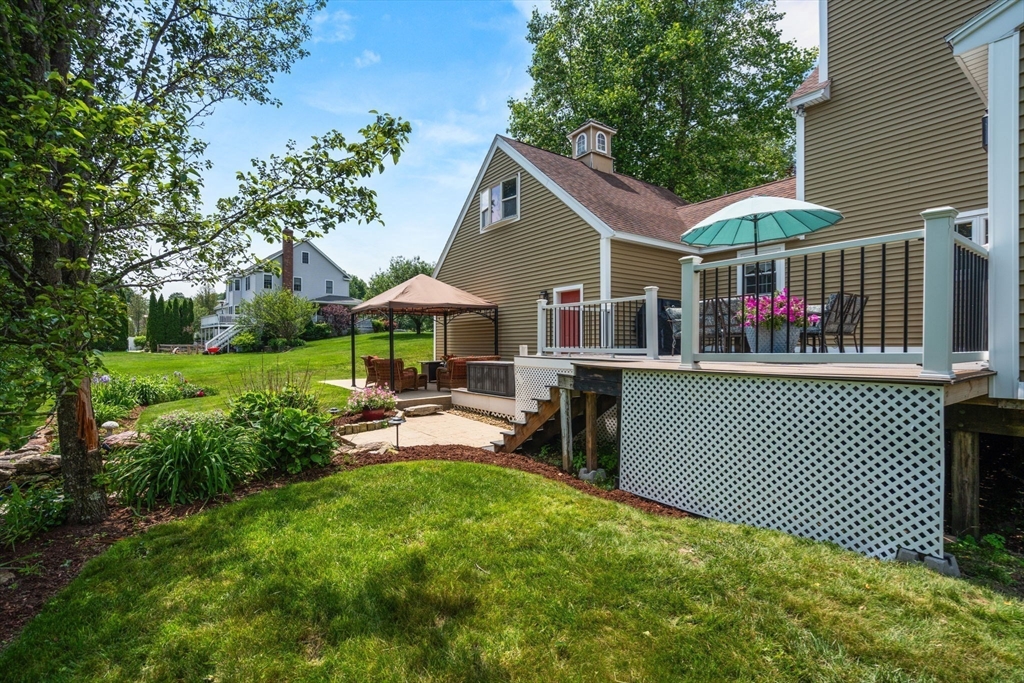 Paxton, Massachusetts, 01612, United States, 4 Bedrooms Bedrooms, ,4 BathroomsBathrooms,Residential,For Sale,1940308