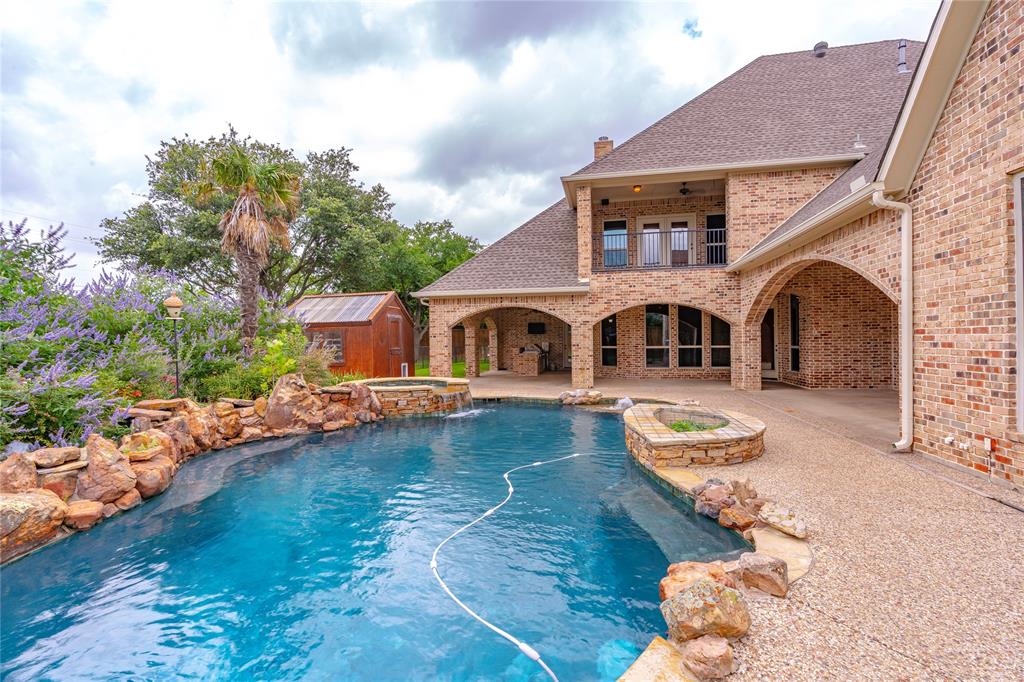 Midlothian, Texas, 76065, United States, 5 Bedrooms Bedrooms, ,7 BathroomsBathrooms,Residential,For Sale,1975064