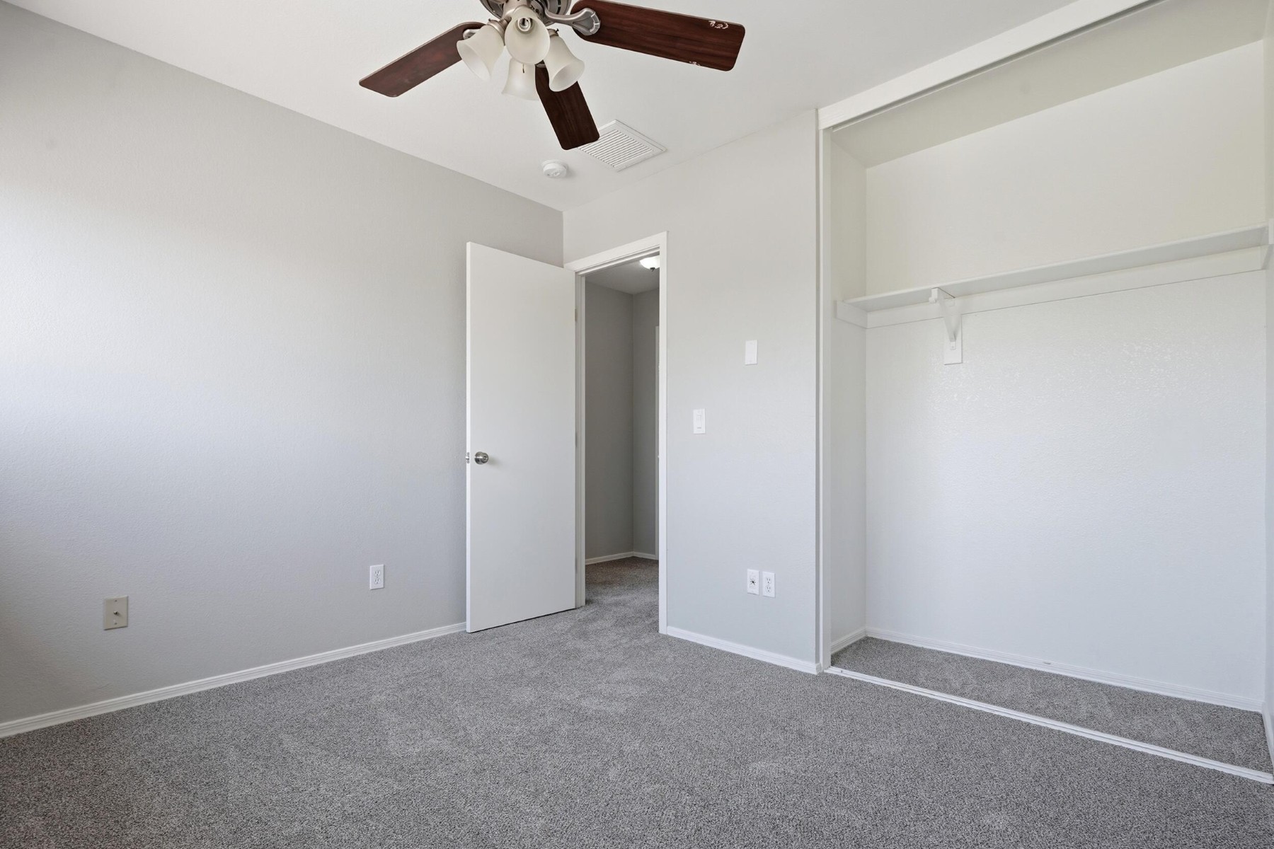  10821 E Forge Circle¦Mesa, AZ - 物件實景