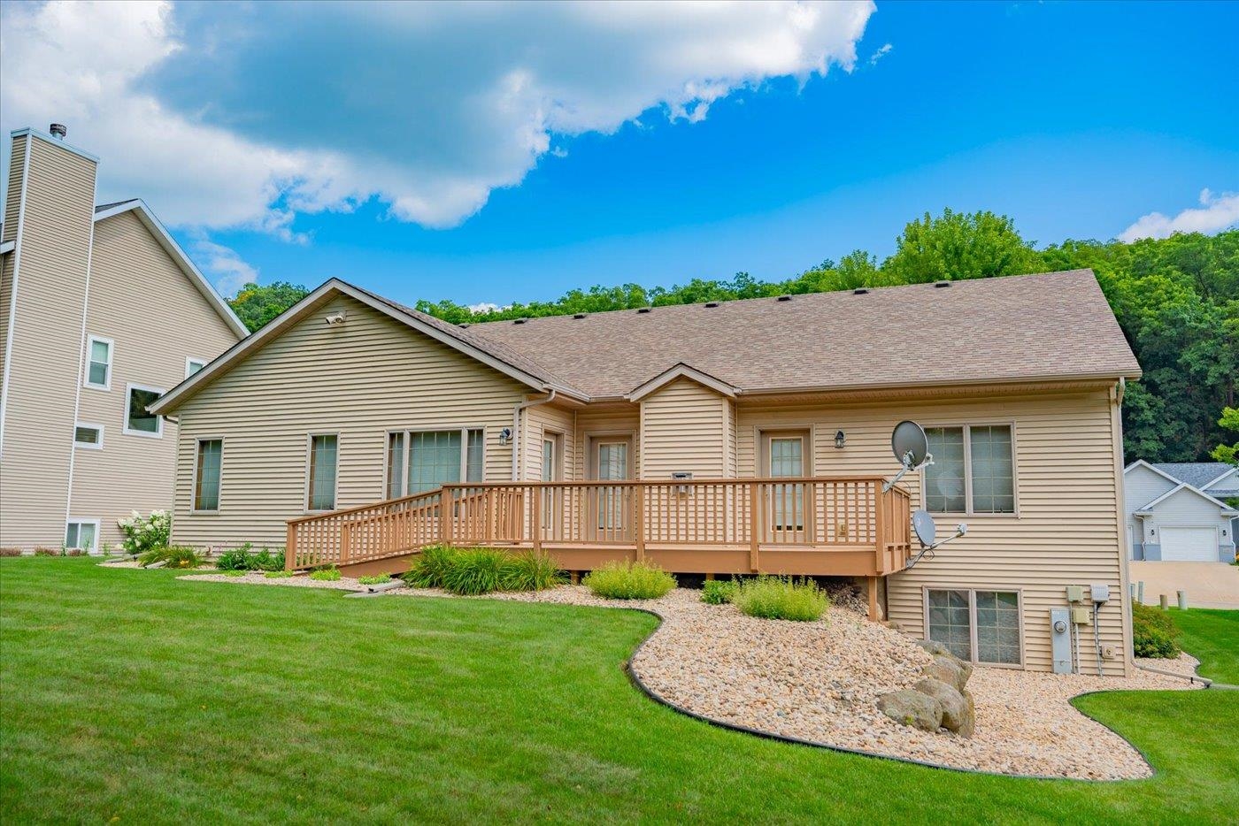 Cross Plains, Wisconsin, 53528, United States, 4 Bedrooms Bedrooms, ,3 BathroomsBathrooms,Residential,For Sale,1914222
