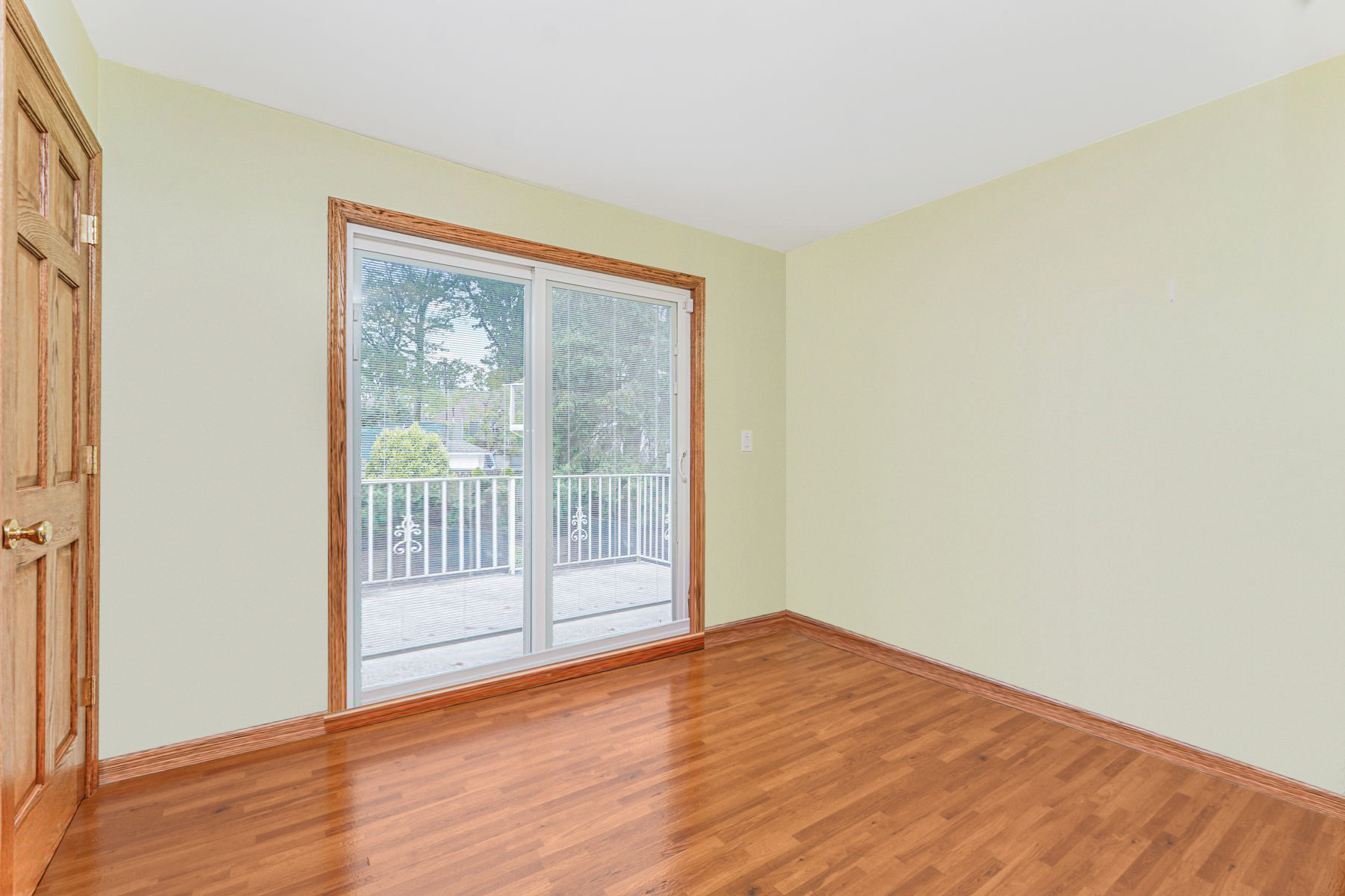 Staten Island, New York, 10301, United States, 4 Bedrooms Bedrooms, ,3 BathroomsBathrooms,Residential,For Sale,1838592