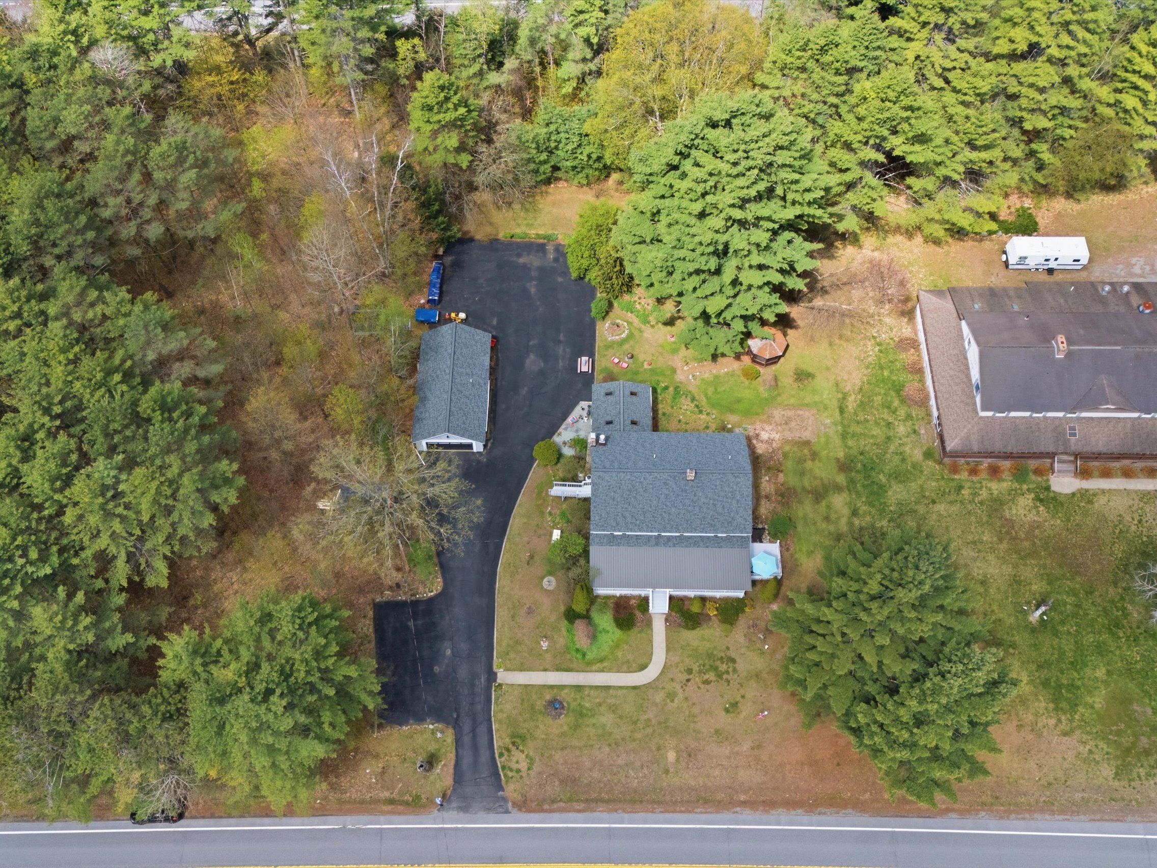  1525 U.s. 9, Schroon Lake, NY, 12870 - 物件實景