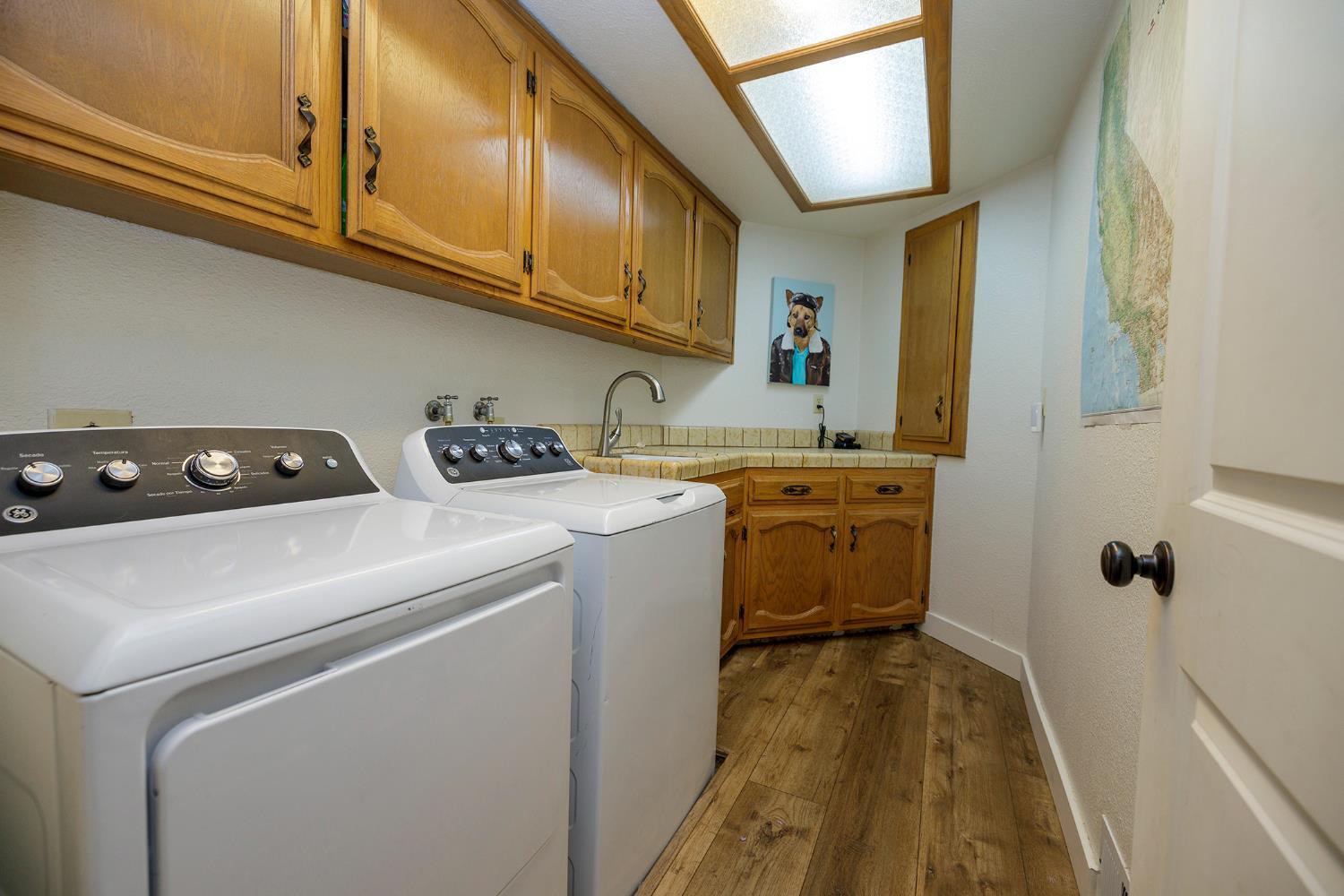 Turlock, California, 95382, United States, 4 Bedrooms Bedrooms, ,3 BathroomsBathrooms,Residential,For Sale,2049406