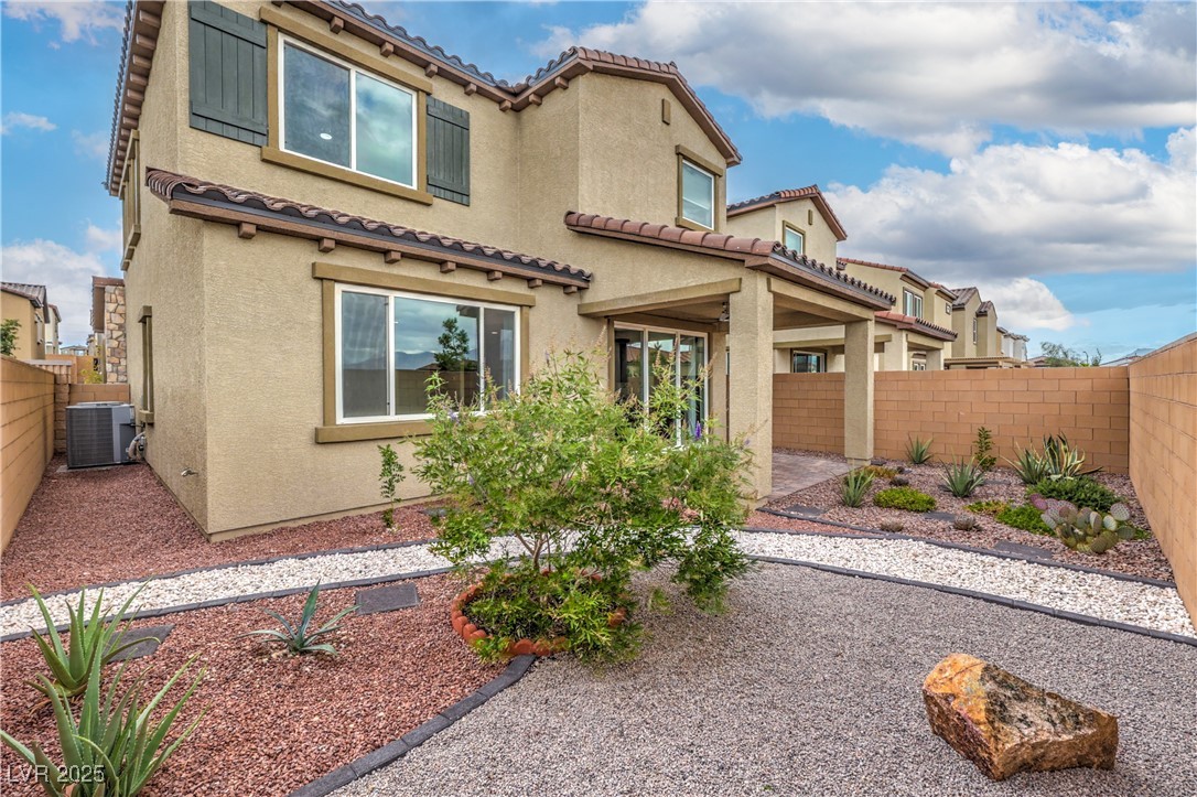 Las Vegas, Nevada, 89166, United States, 3 Bedrooms Bedrooms, ,3 BathroomsBathrooms,Residential,For Sale,1966892