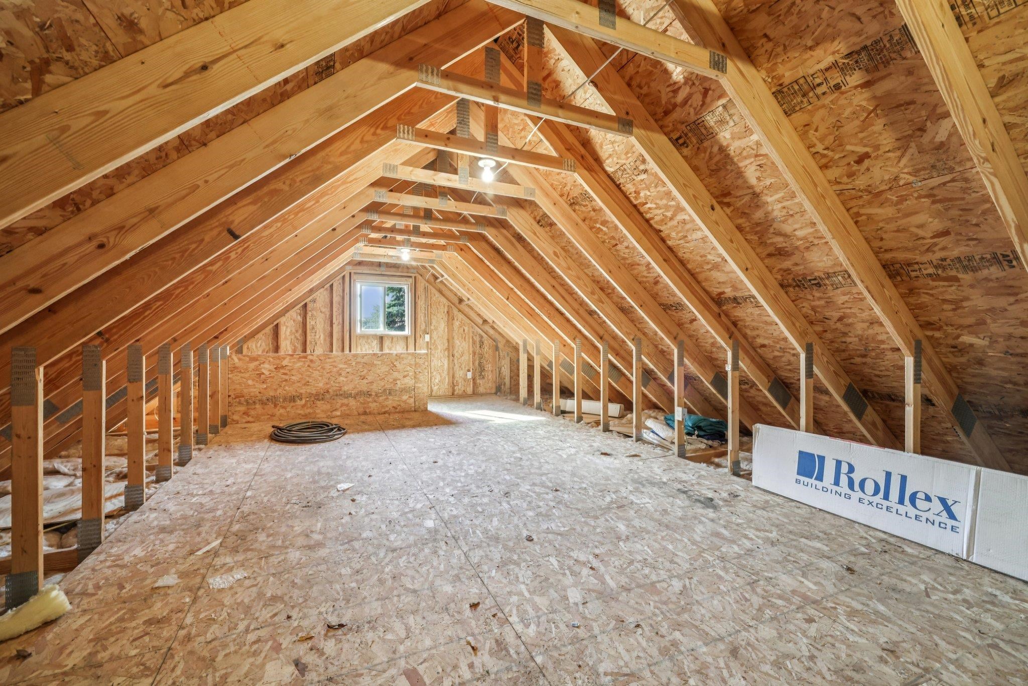 Portage, Wisconsin, 53901, United States, 4 Bedrooms Bedrooms, ,5 BathroomsBathrooms,Residential,For Sale,1976177