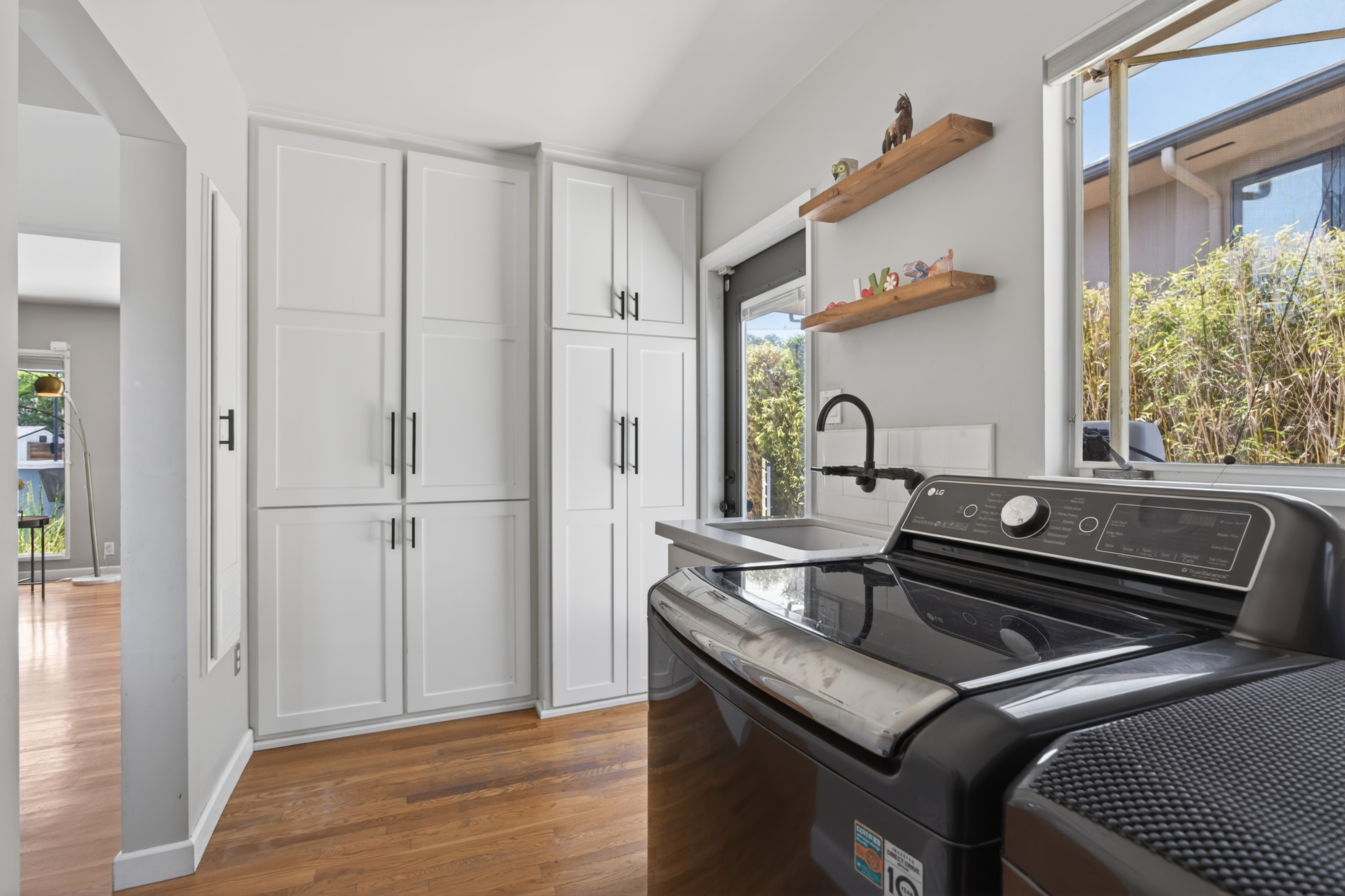  373 Dorothy Avenue, Ventura, CA 93003 - 物件實景