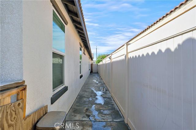 Perris, California, 92570, United States, 3 Bedrooms Bedrooms, ,2 BathroomsBathrooms,Residential,For Sale,1955728