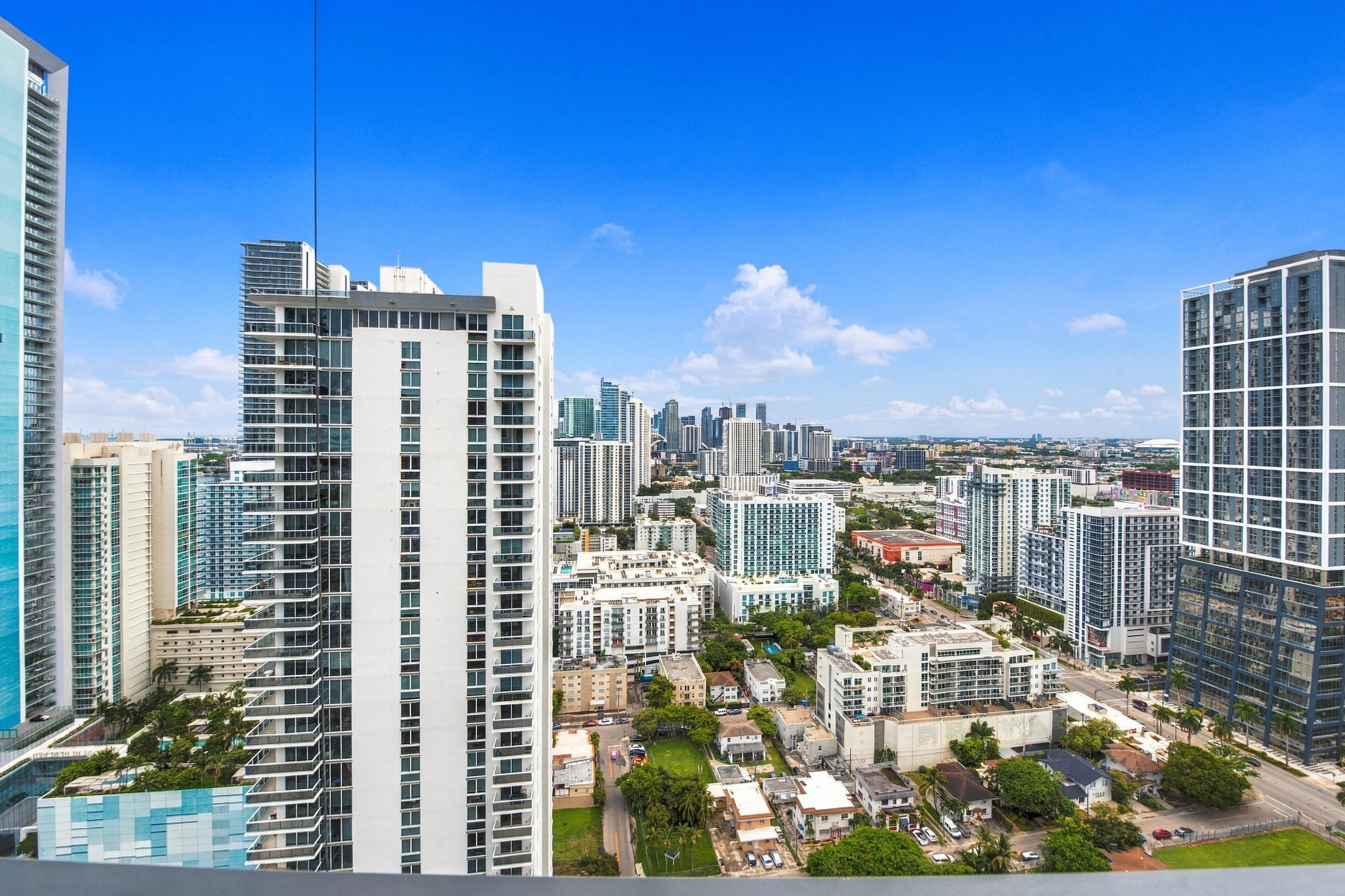  460 NE 28th St, Miami, FL, 33137 - 物件實景