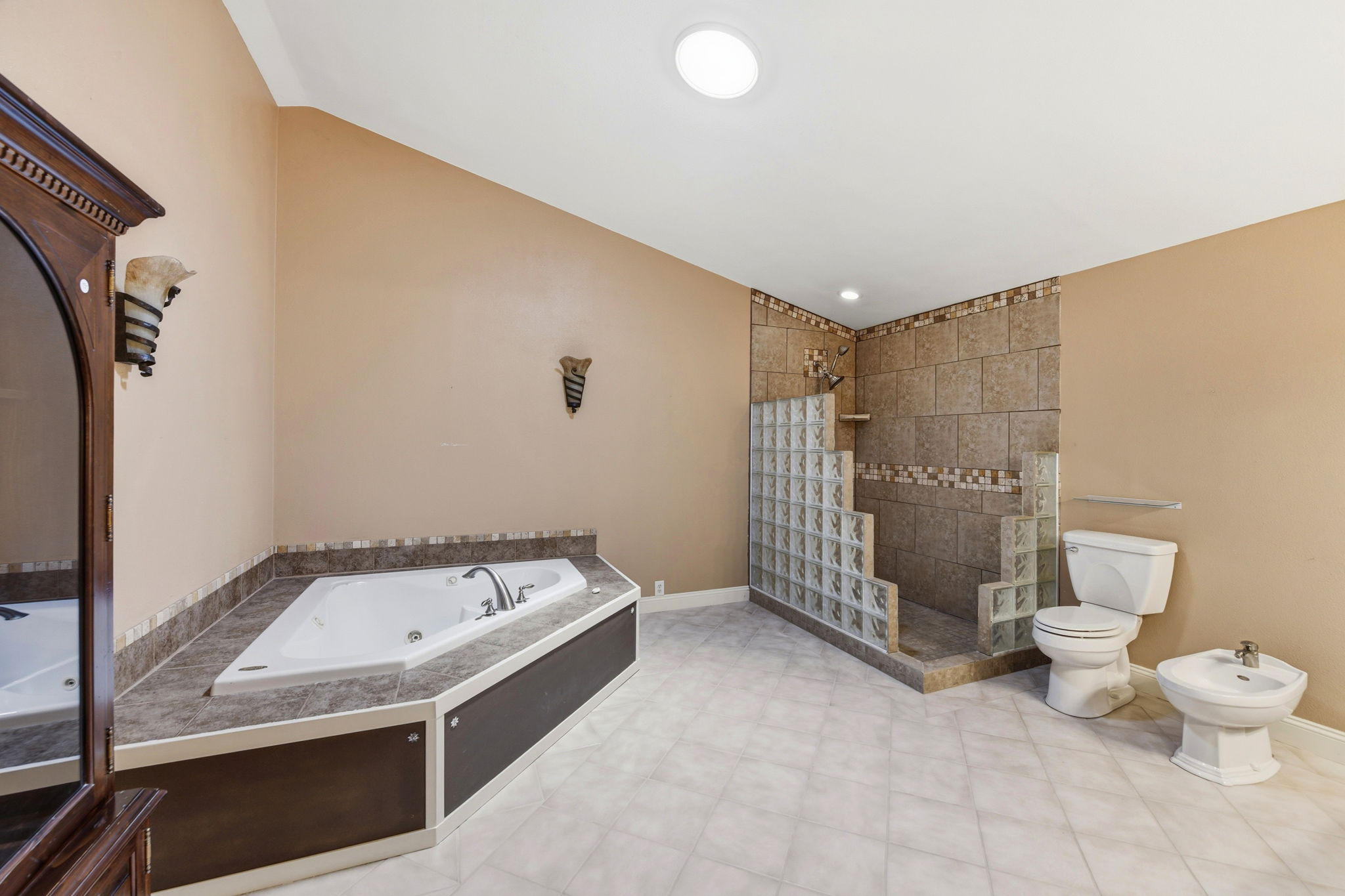  4411 Park Green Court, Sacramento, CA 95821 - 物件實景