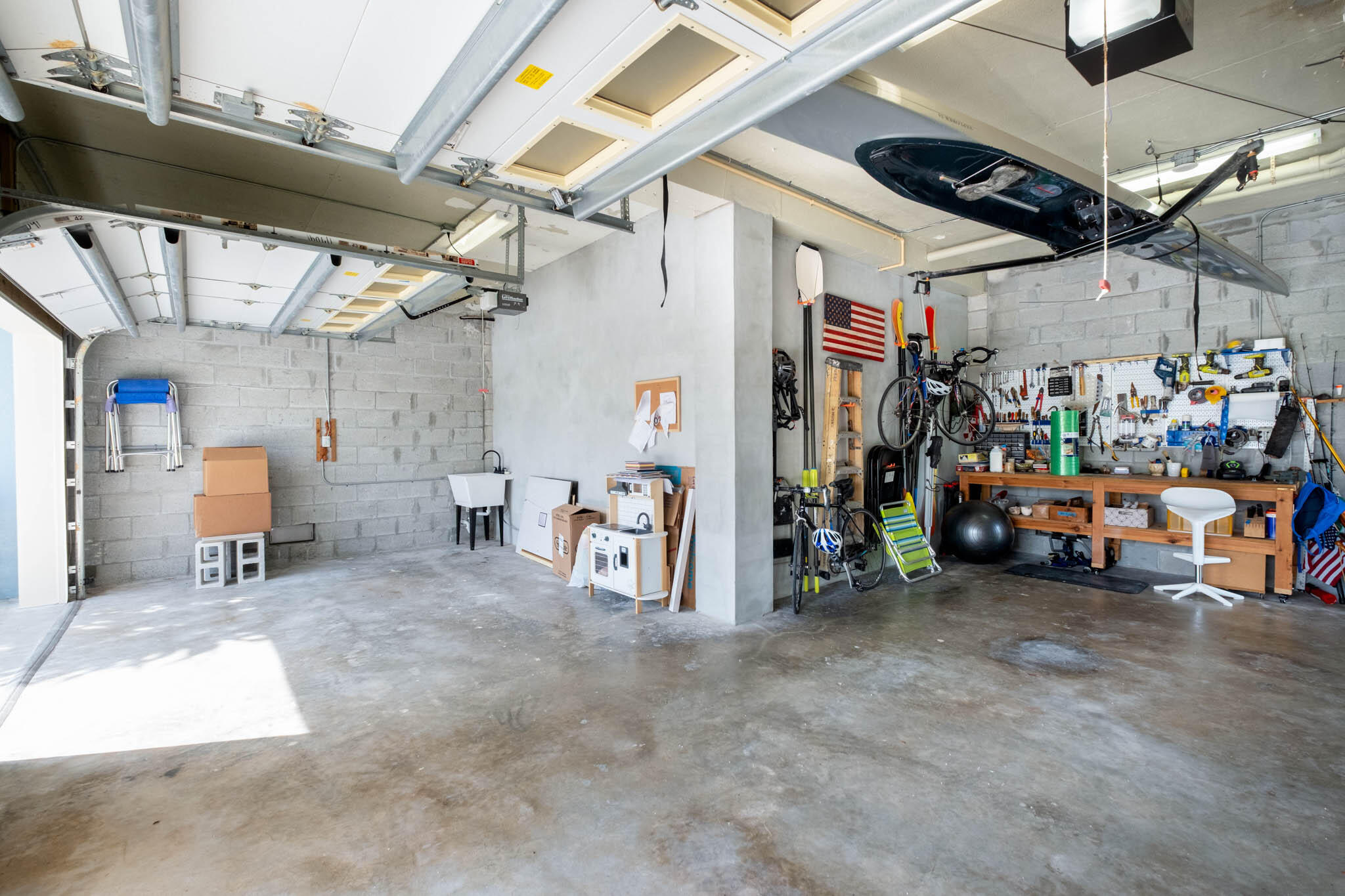 ISLAMORADA, Florida, 33036, United States, 2 Bedrooms Bedrooms, ,2 BathroomsBathrooms,Residential,For Sale,1994790