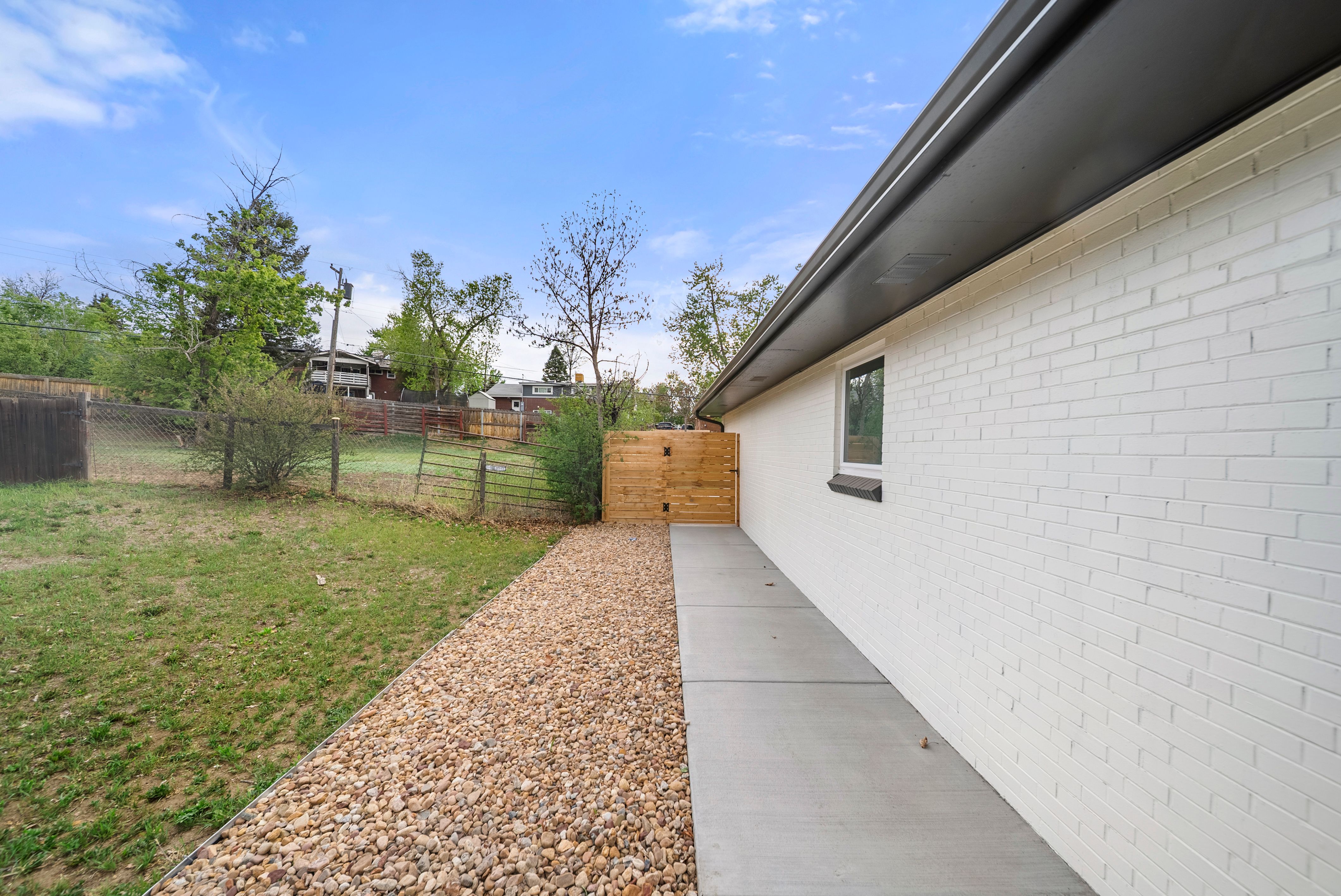  Fully Renovated Home In The Heart Of Littleton Park - 物件實景