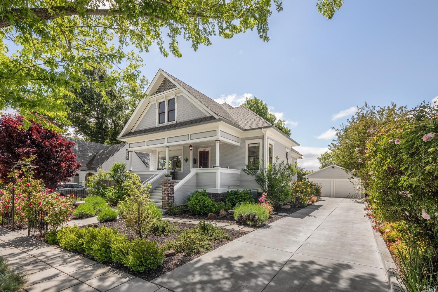 1787 Laurel Street, Napa, California, 94559, United States, 3 Bedrooms Bedrooms, ,5 BathroomsBathrooms,Residential,For Sale,1787 Laurel Street,1266254