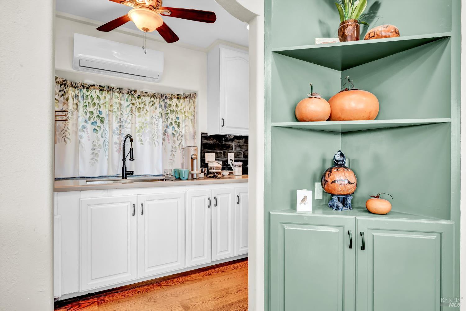 Nice, California, 95464, United States, 3 Bedrooms Bedrooms, ,4 BathroomsBathrooms,Residential,For Sale,1974122