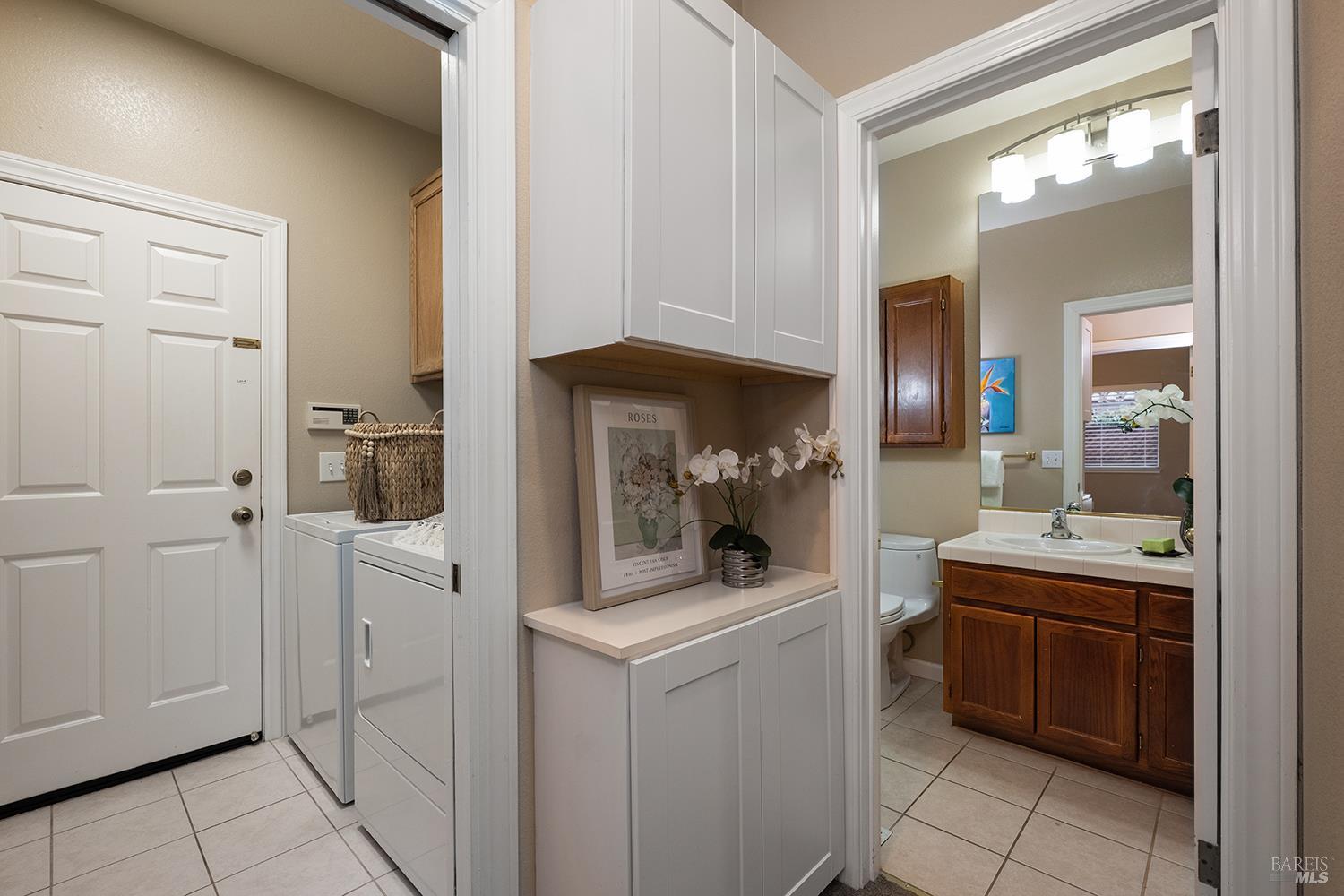 Santa Rosa, California, 95409, United States, 3 Bedrooms Bedrooms, ,2 BathroomsBathrooms,Residential,For Sale,2006059