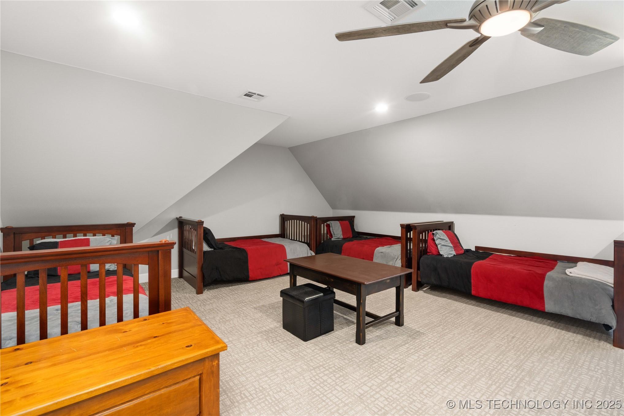 Fort Gibson, Oklahoma, 74434, United States, 4 Bedrooms Bedrooms, ,4 BathroomsBathrooms,Residential,For Sale,2005878