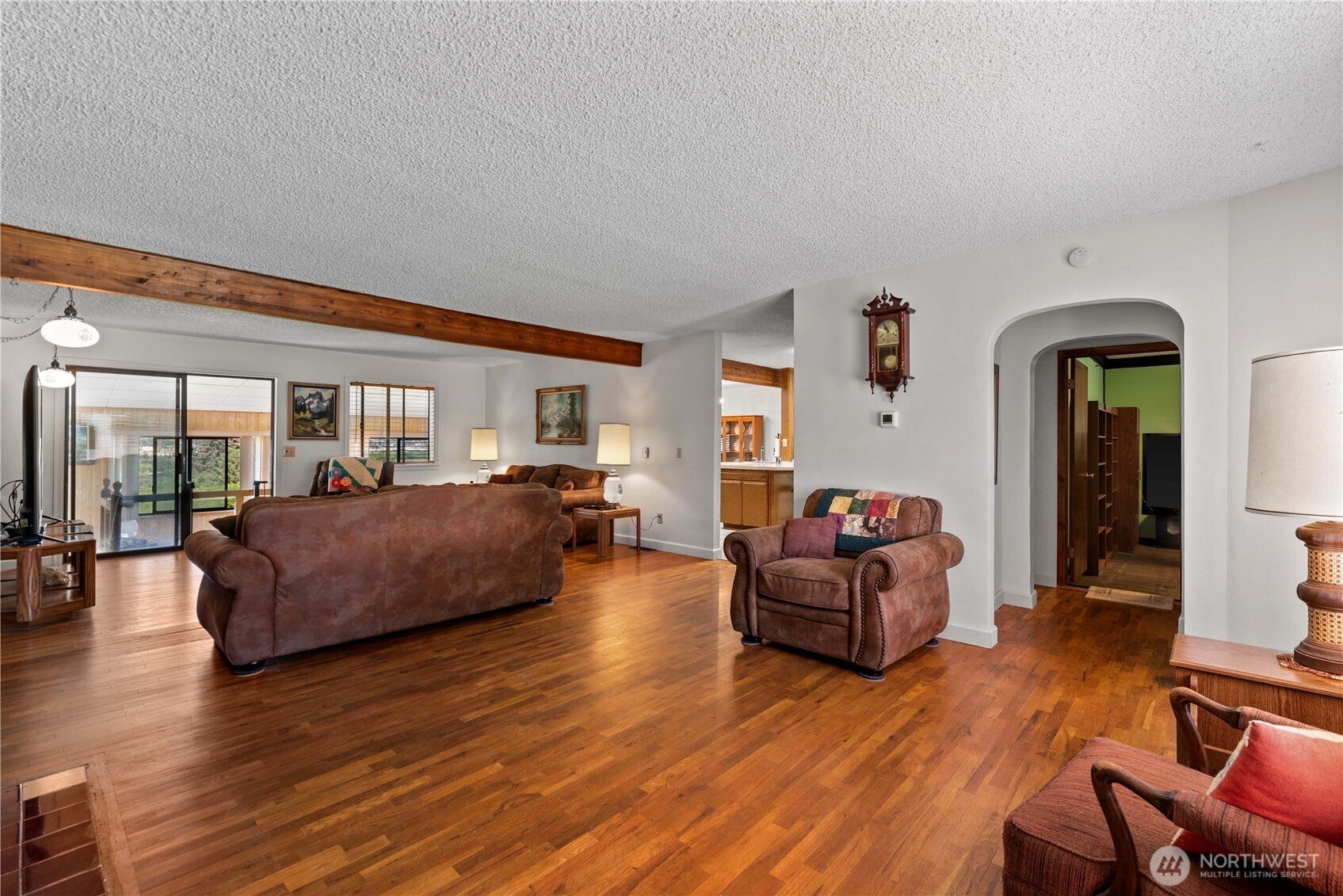 East Wenatchee, Washington, 98802, United States, 3 Bedrooms Bedrooms, ,1 BathroomBathrooms,Residential,For Sale,1890394