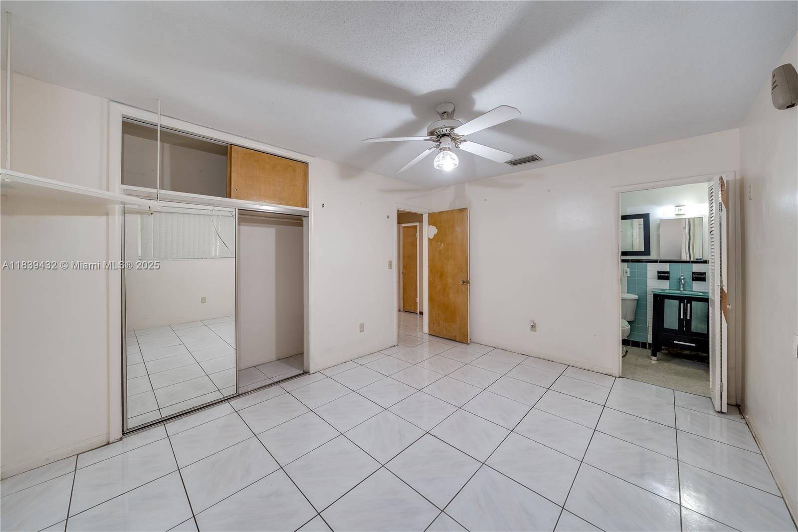 Hollywood, Florida, 33024, United States, 3 Bedrooms Bedrooms, ,2 BathroomsBathrooms,Residential,For Sale,1892932