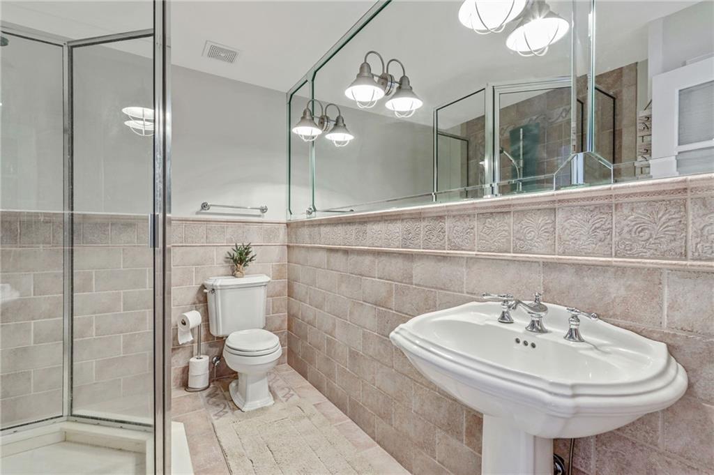 Cumming, Georgia, 30041, United States, 4 Bedrooms Bedrooms, ,4 BathroomsBathrooms,Residential,For Sale,1989909