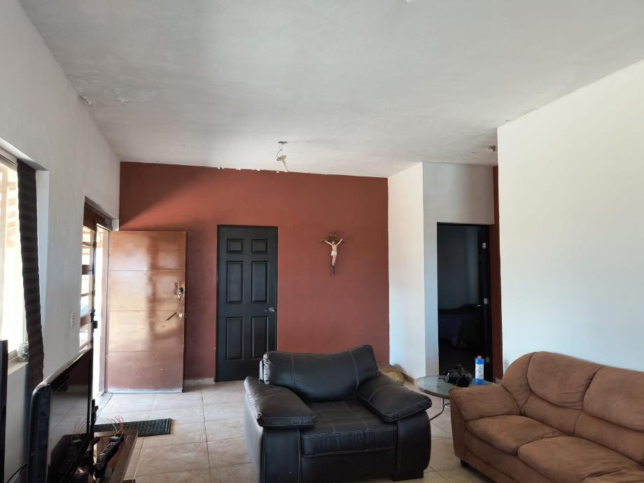 Parras, Coahuila de Zaragoza, 27987, Mexico, 3 Bedrooms Bedrooms, ,4 BathroomsBathrooms,Residential,For Sale,1694897
