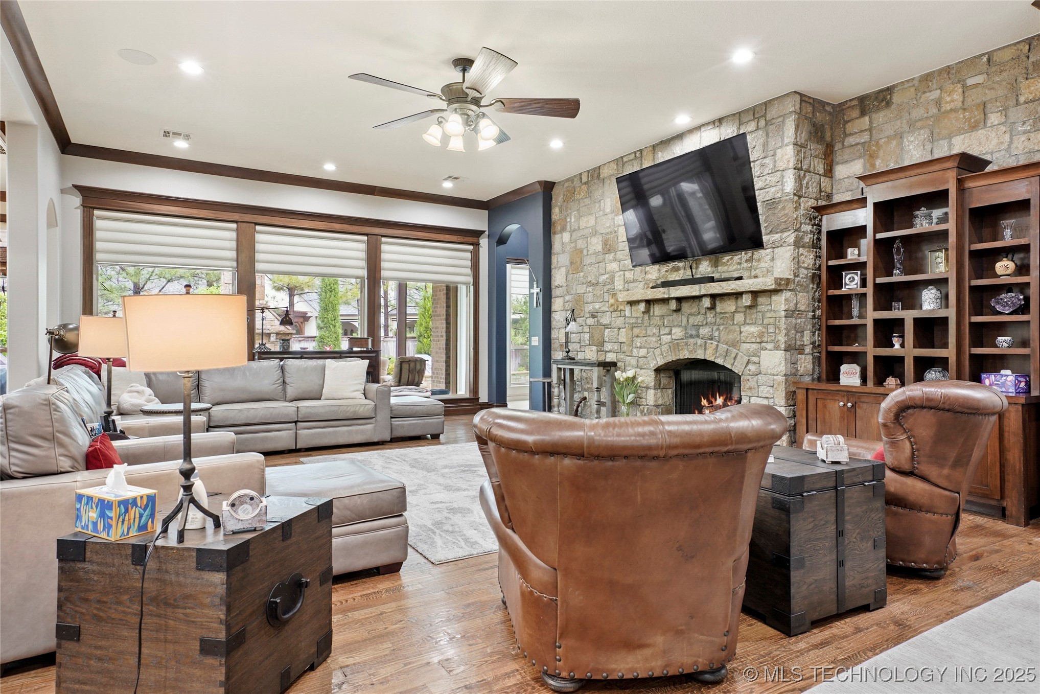 Broken Arrow, Oklahoma, 74011, United States, 5 Bedrooms Bedrooms, ,5 BathroomsBathrooms,Residential,For Sale,1793326