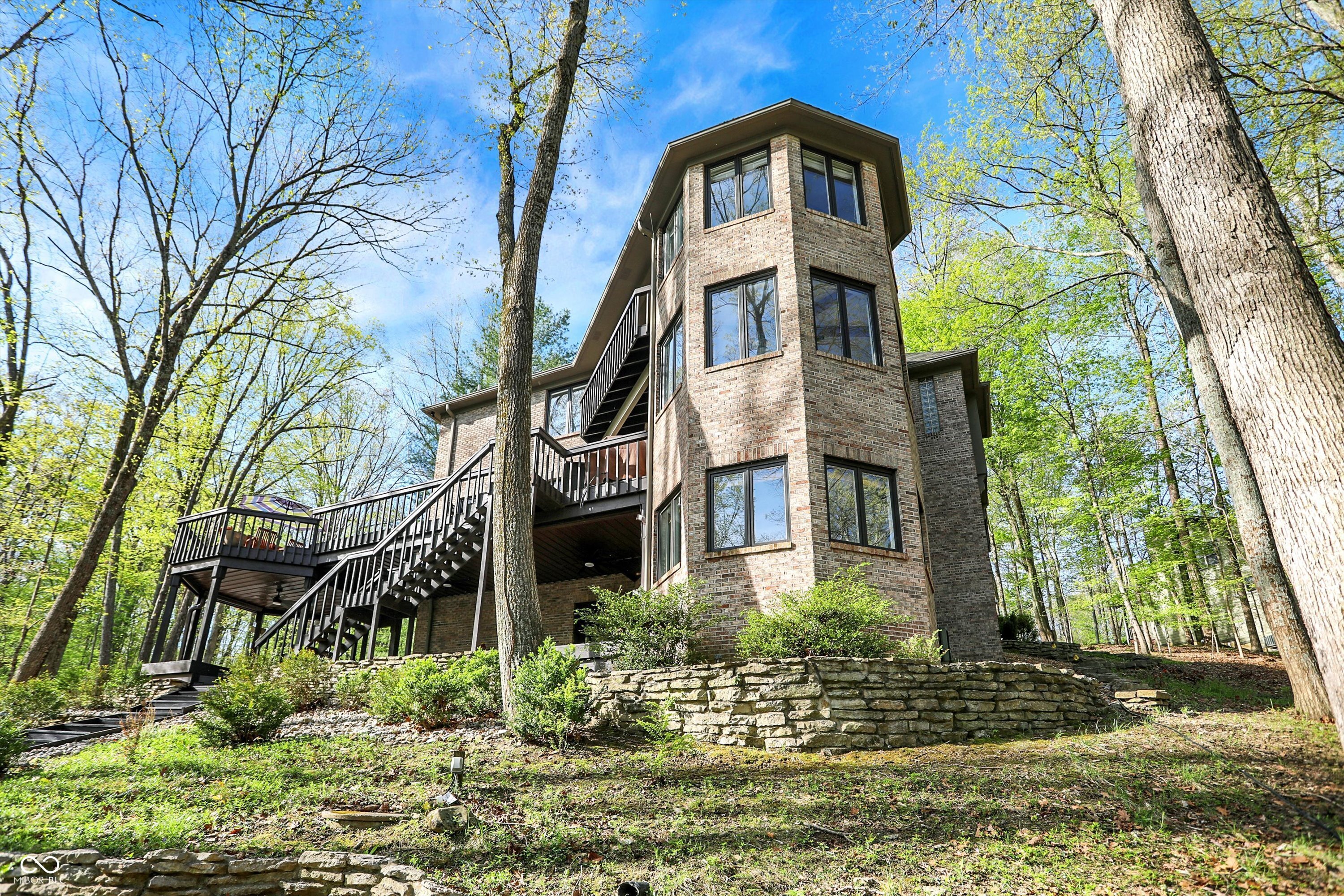 Trafalgar, Indiana, 46181, United States, 4 Bedrooms Bedrooms, ,4 BathroomsBathrooms,Residential,For Sale,1981773