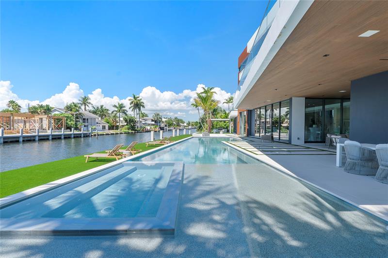 Fort Lauderdale, Florida, 33306, United States, 6 Bedrooms Bedrooms, ,8 BathroomsBathrooms,Residential,For Sale,1958113