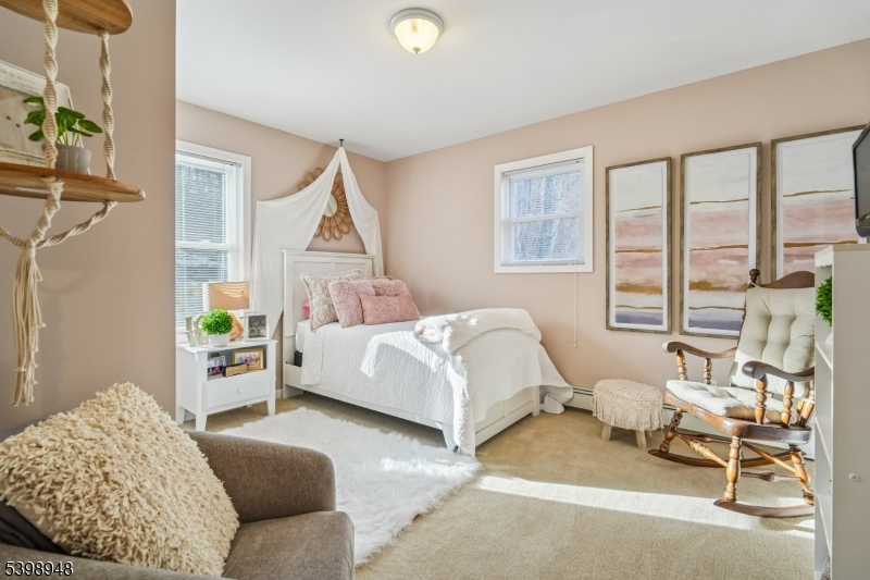 Roxbury Twp., New Jersey, 07850, United States, 4 Bedrooms Bedrooms, ,3 BathroomsBathrooms,Residential,For Sale,2003498