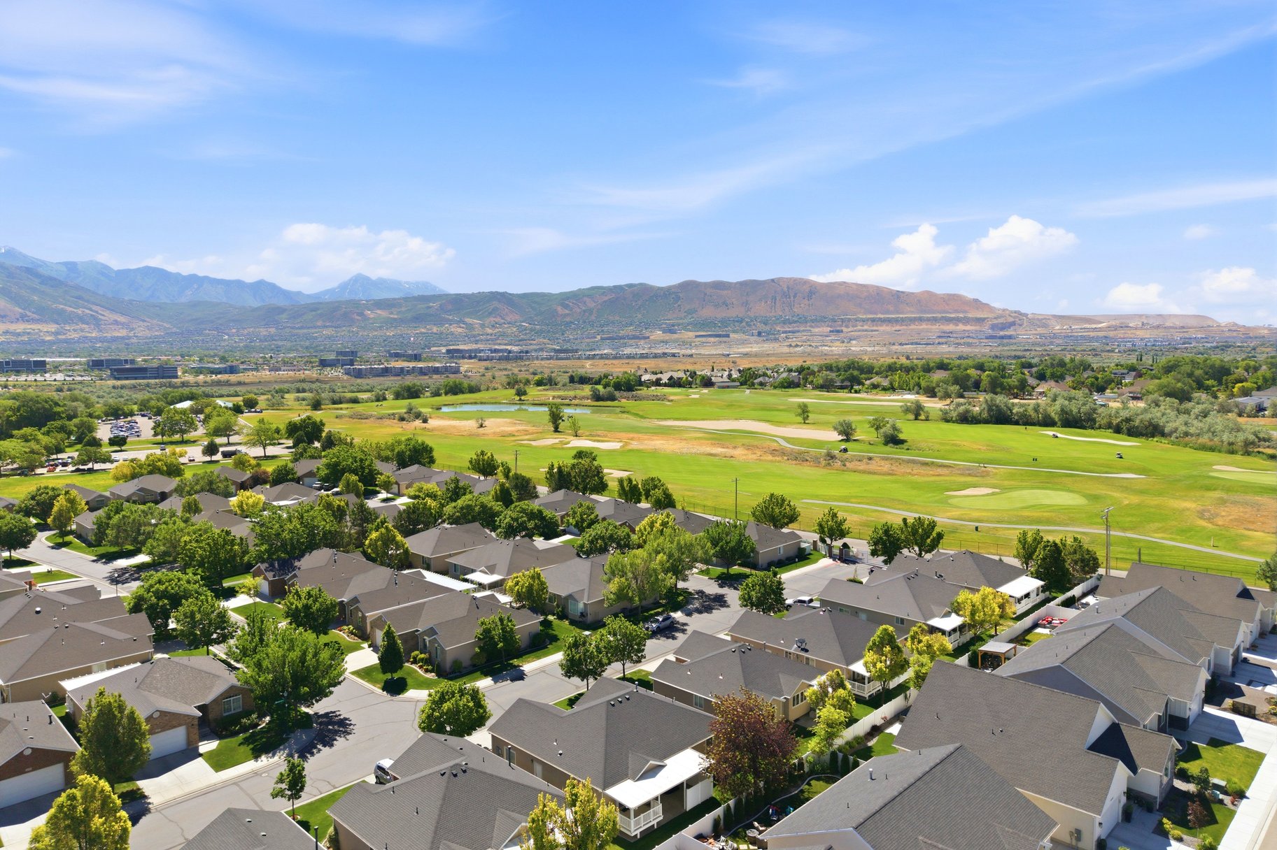  Rarely Available 55+ Home in The Vistas at Riverbend - 物件實景