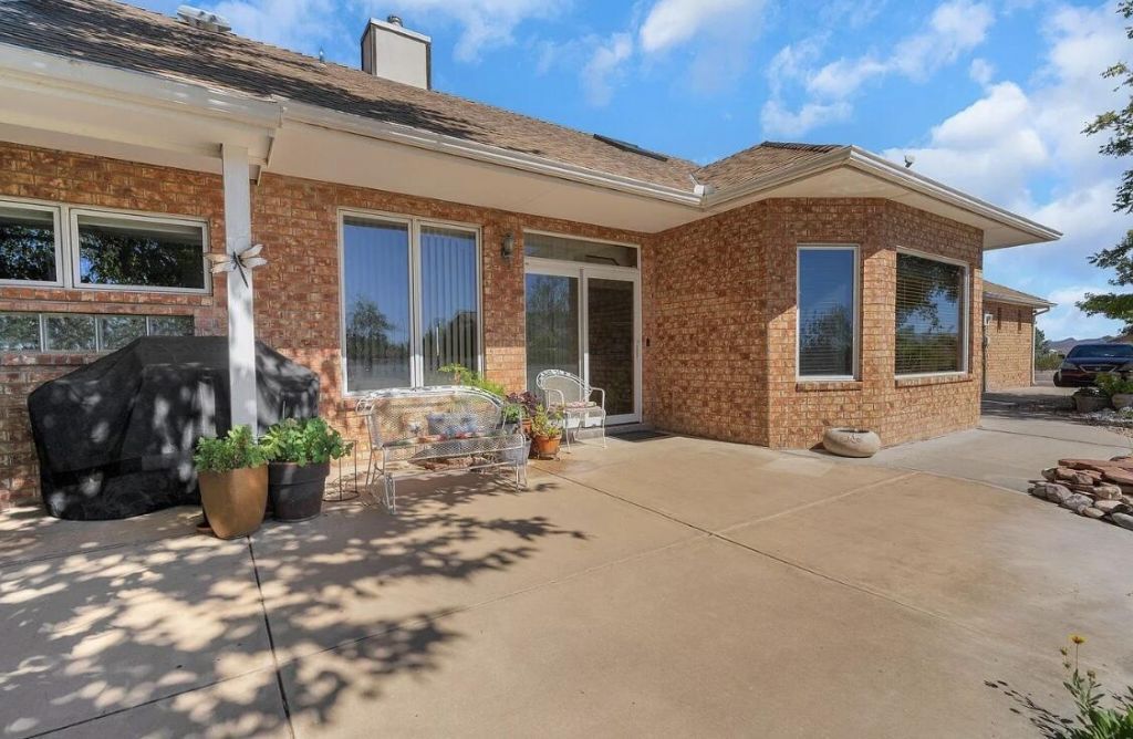 Socorro, New Mexico, 87801, United States, 3 Bedrooms Bedrooms, ,3 BathroomsBathrooms,Residential,For Sale,2000586