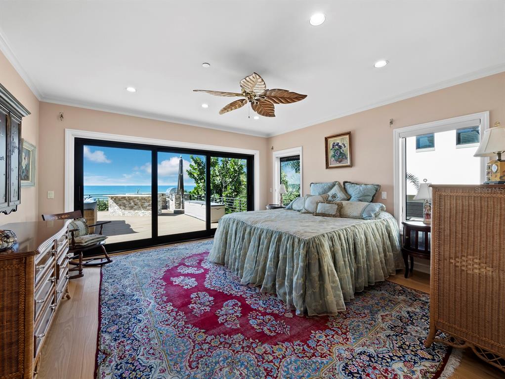 Longboat Key, Florida, 34228, United States, 8 Bedrooms Bedrooms, ,10 BathroomsBathrooms,Residential,For Sale,1997316