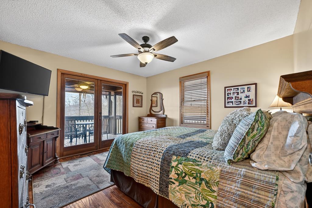 Ellijay, Georgia, 30536, United States, 4 Bedrooms Bedrooms, ,3 BathroomsBathrooms,Residential,For Sale,2003227