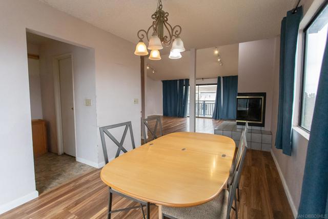 Spring Valley, California, 91977, United States, 4 Bedrooms Bedrooms, ,3 BathroomsBathrooms,Residential,For Sale,2009098