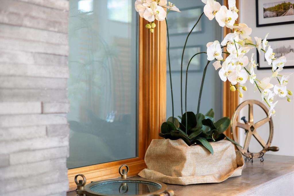 Sarasota, Florida, 34239, United States, 4 Bedrooms Bedrooms, ,5 BathroomsBathrooms,Residential,For Sale,1988202