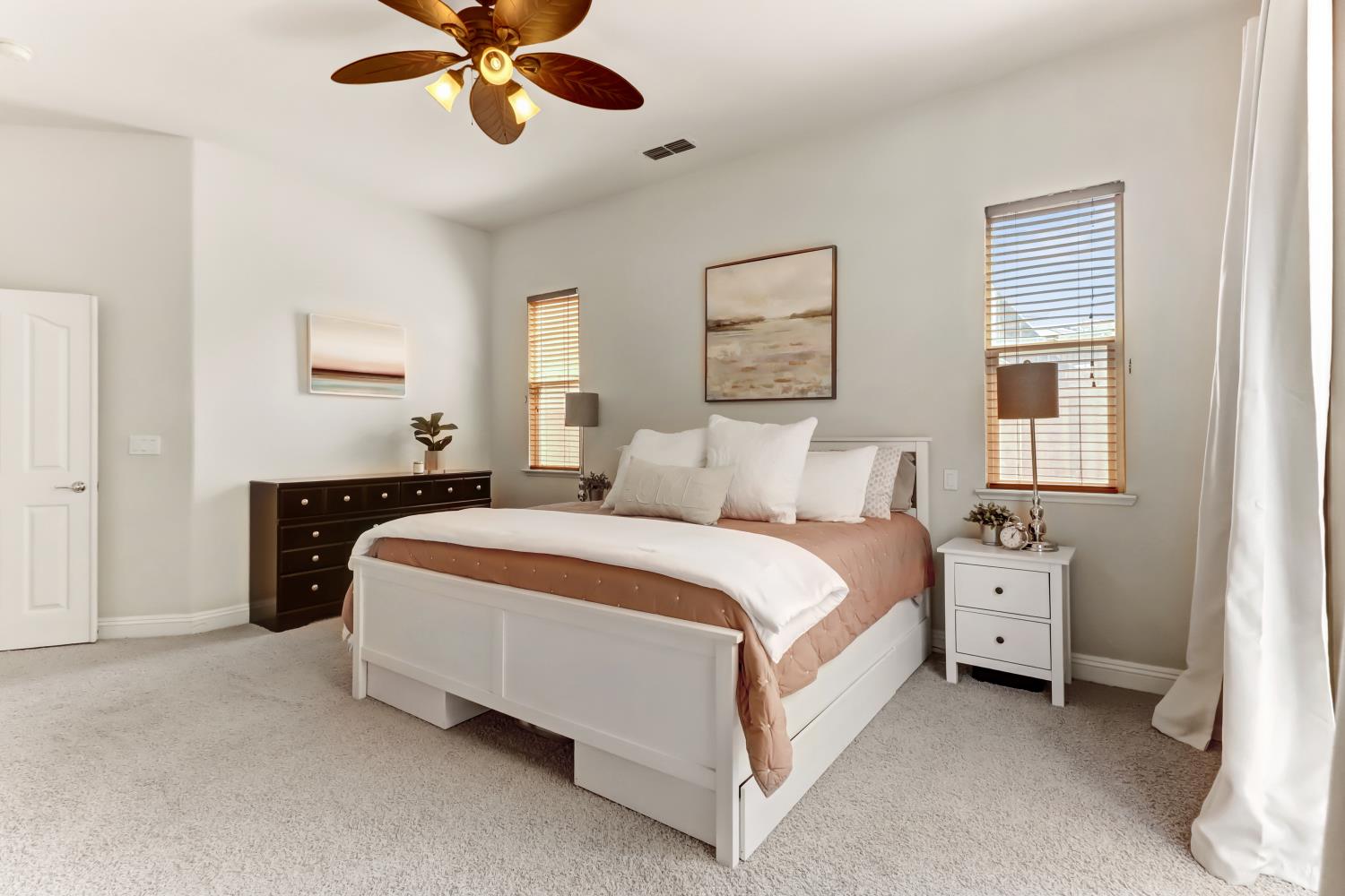 El Dorado Hills, California, 95762, United States, 4 Bedrooms Bedrooms, ,2 BathroomsBathrooms,Residential,For Sale,1939955