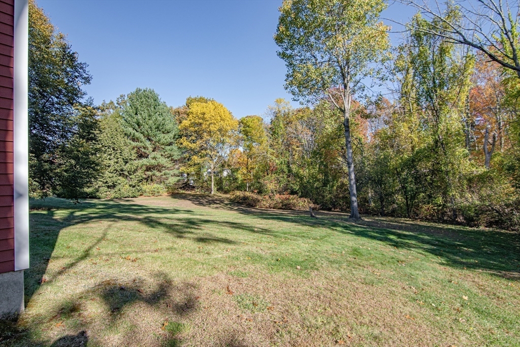 Dracut, Massachusetts, 01826, United States, 3 Bedrooms Bedrooms, ,2 BathroomsBathrooms,Residential,For Sale,1982385